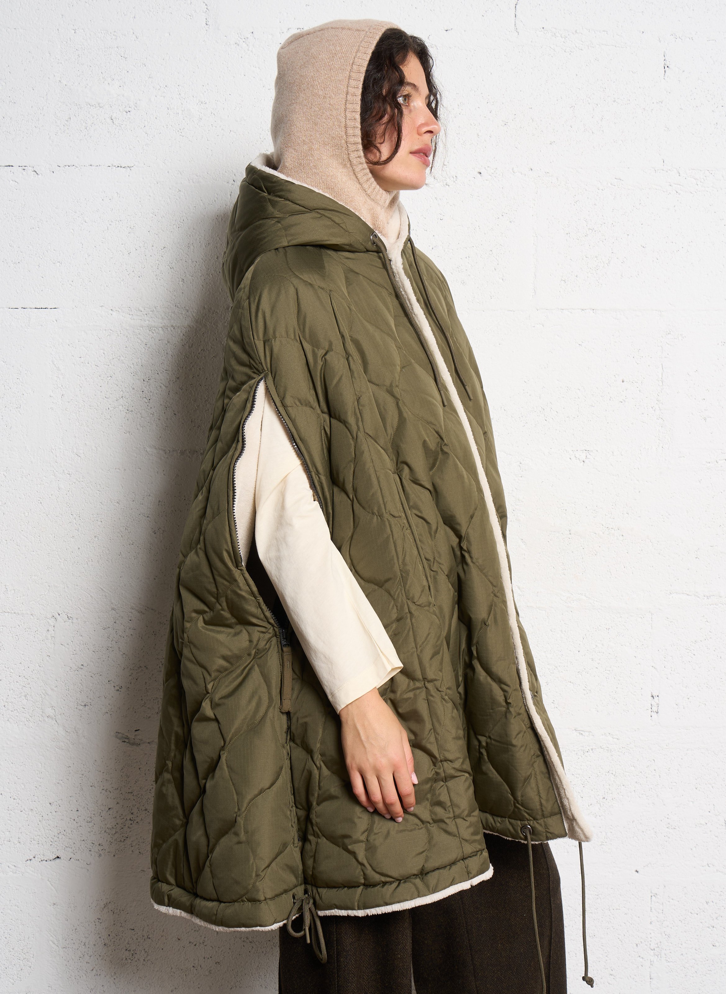 Oversized donsjack TAION Beige