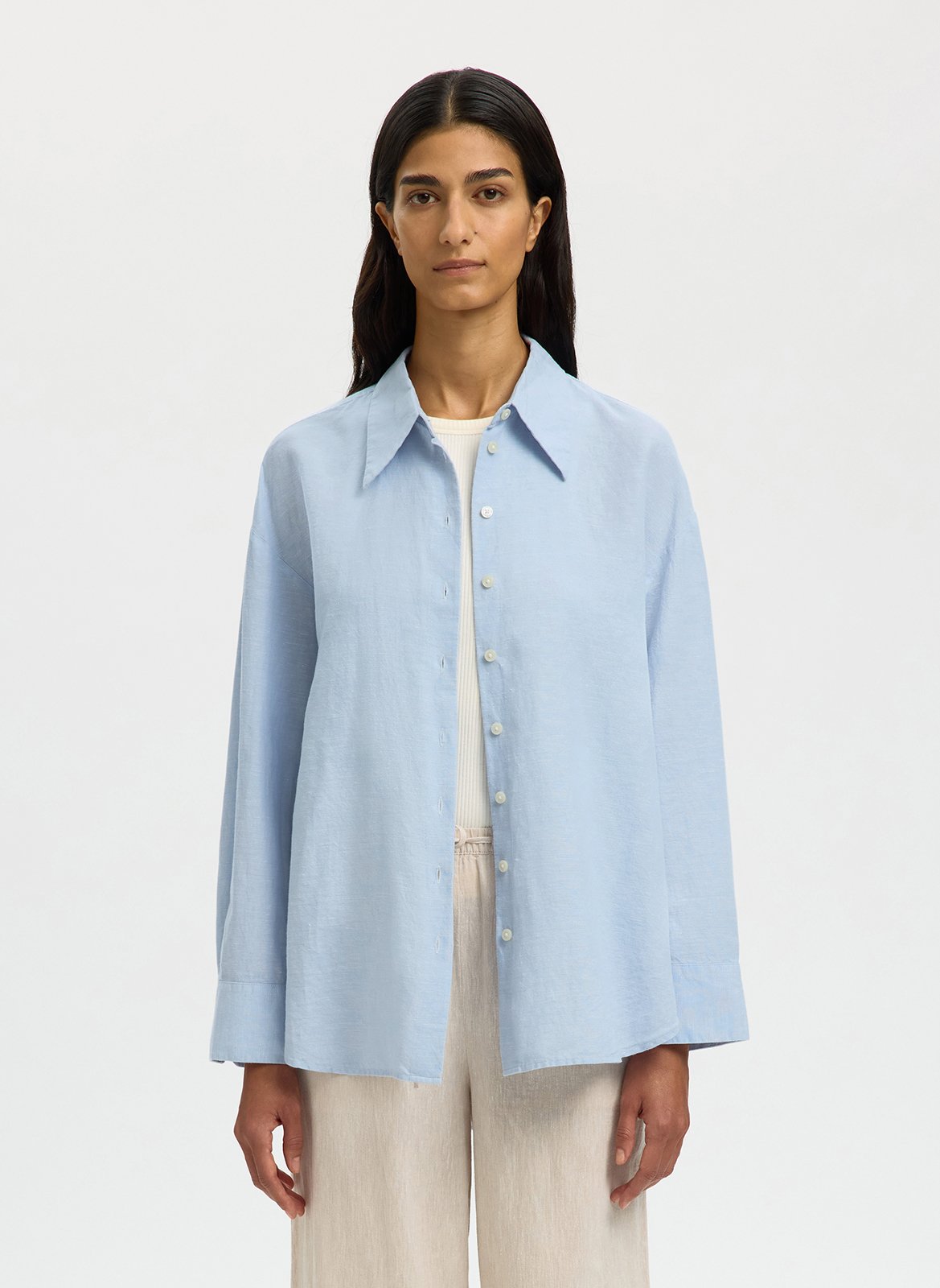 Oversized classic collar shirt in blended linen SELECTED Blue