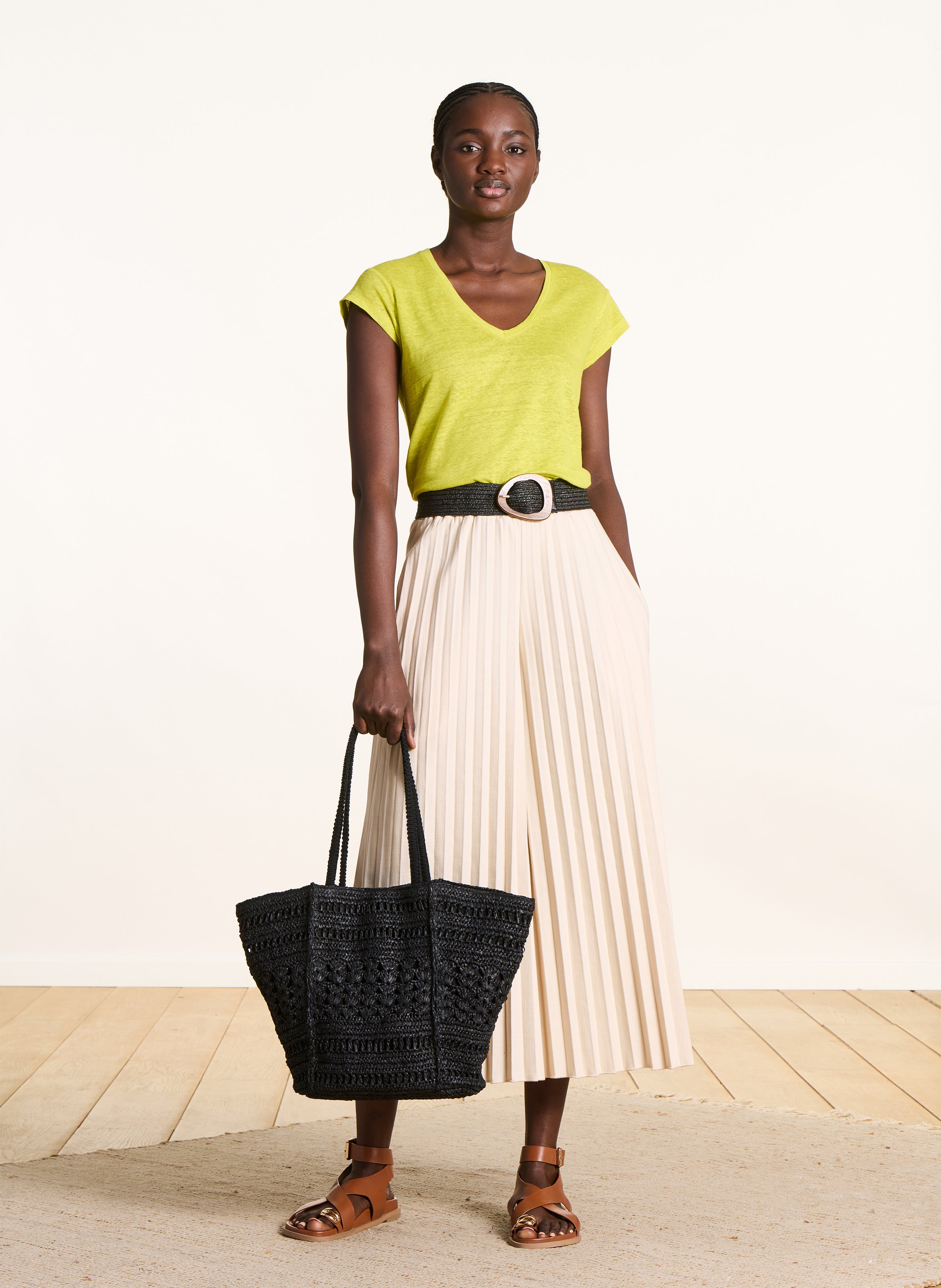 Fine linen V-neck sweater Green