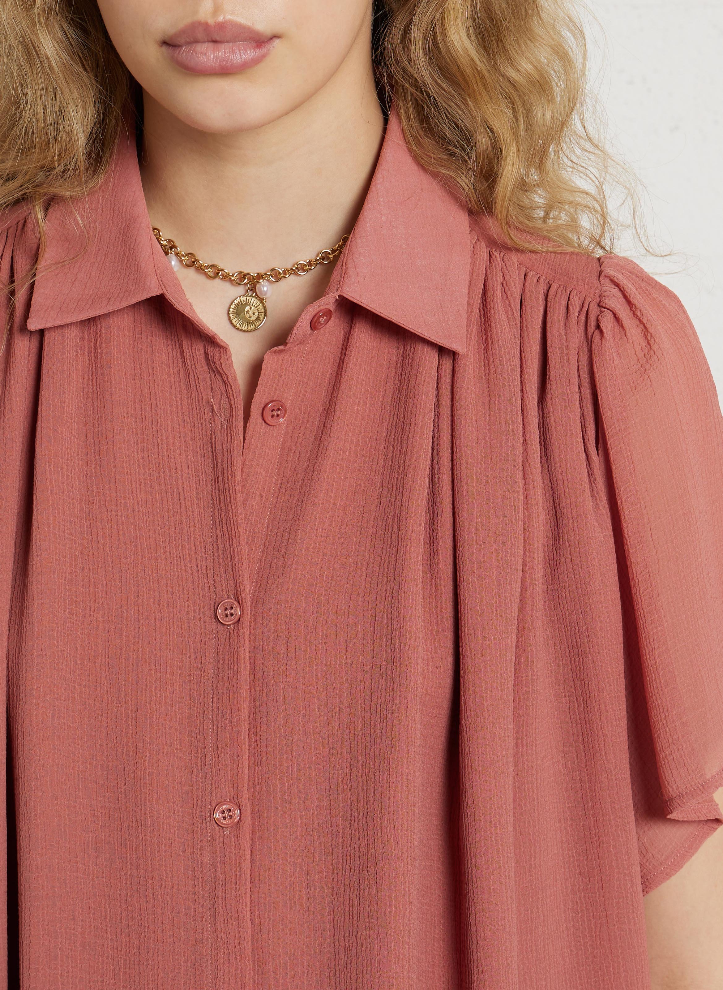 Wijd uitlopende effen blouse van gestructureerde stof LA PETITE ETOILE Roze