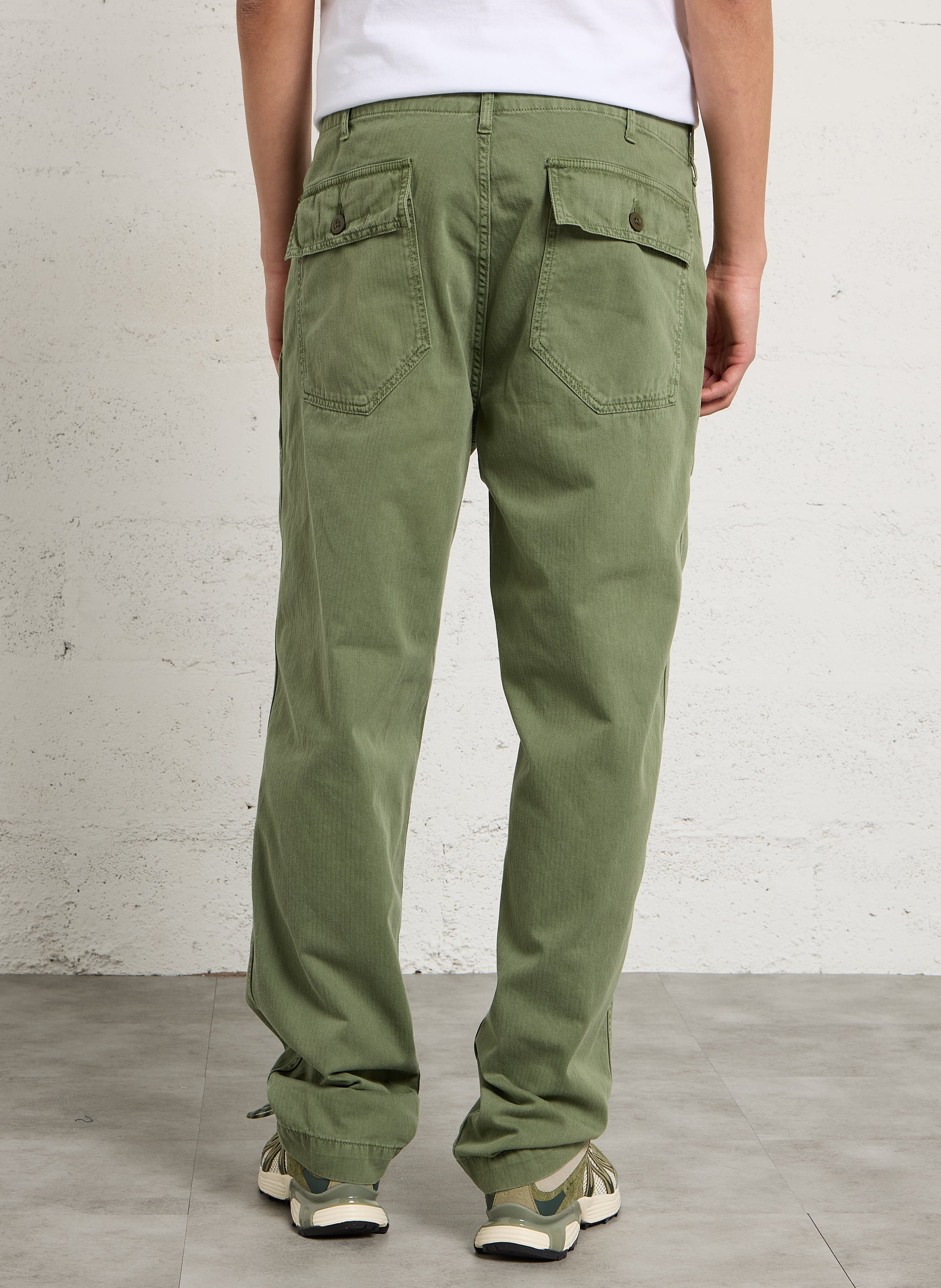 Gerade geschnittene Baumwollhose HARTFORD Khaki