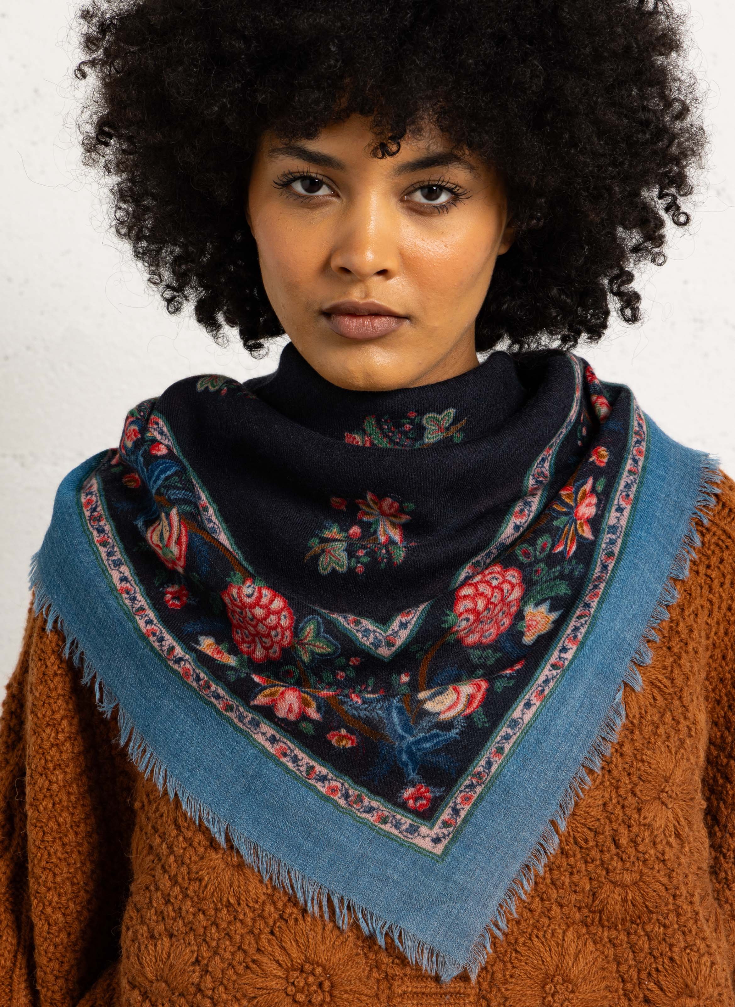 Square printed wool scarf LOUISE MISHA