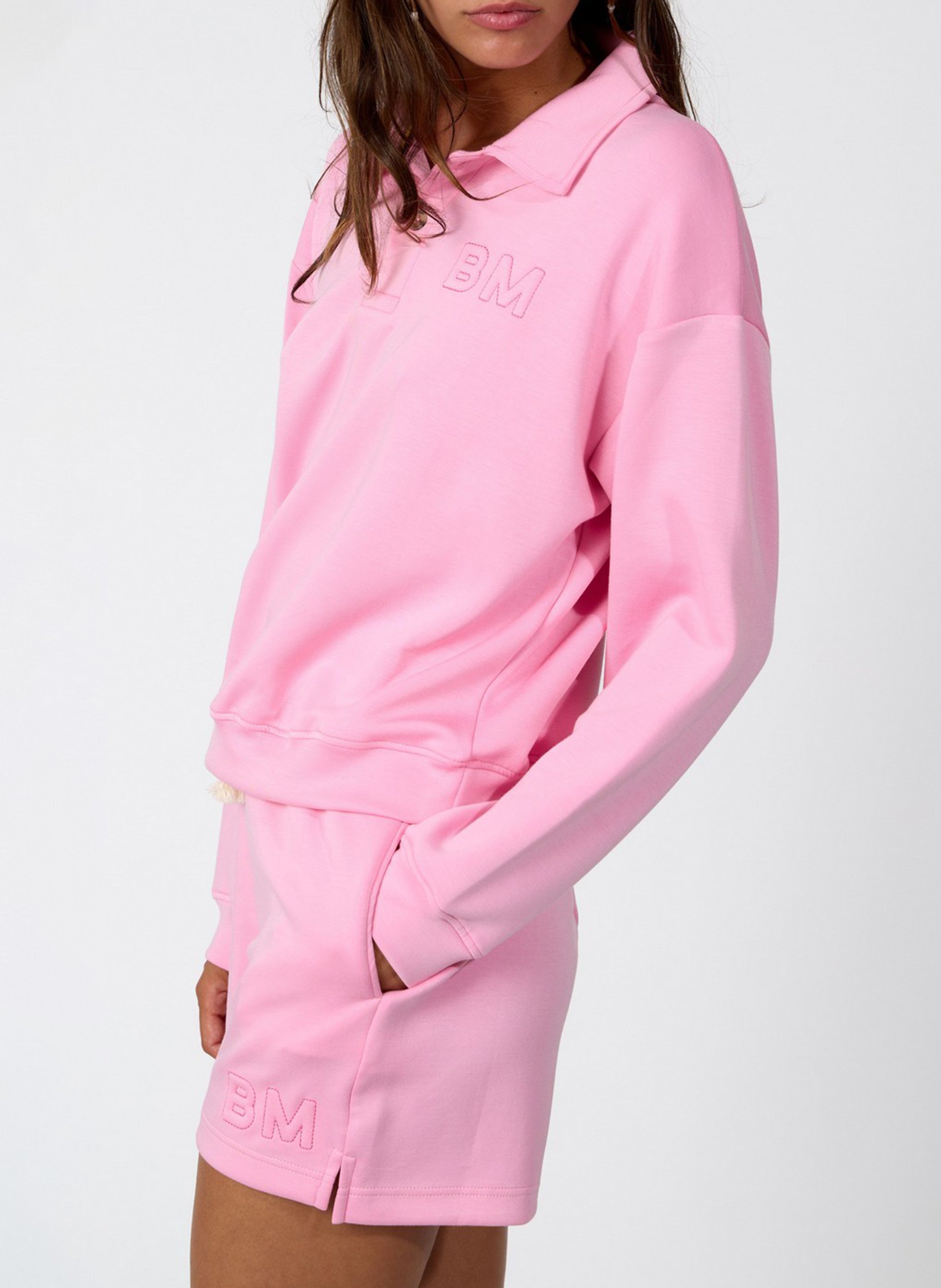 Classic straight-cut sweatshirt BANANA MOON Pink
