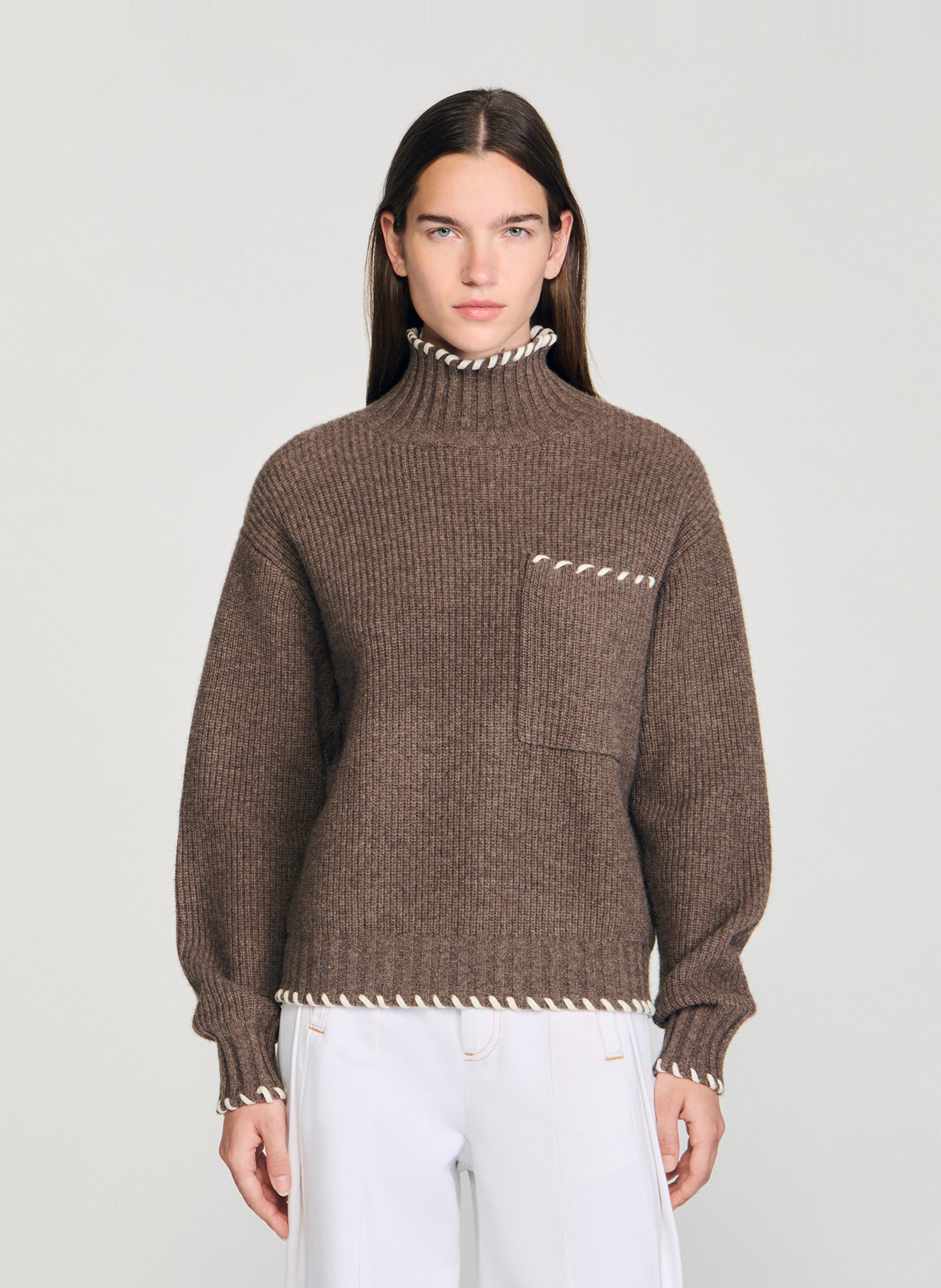 Pull col montant ample en laine mélangée SANDRO Marron