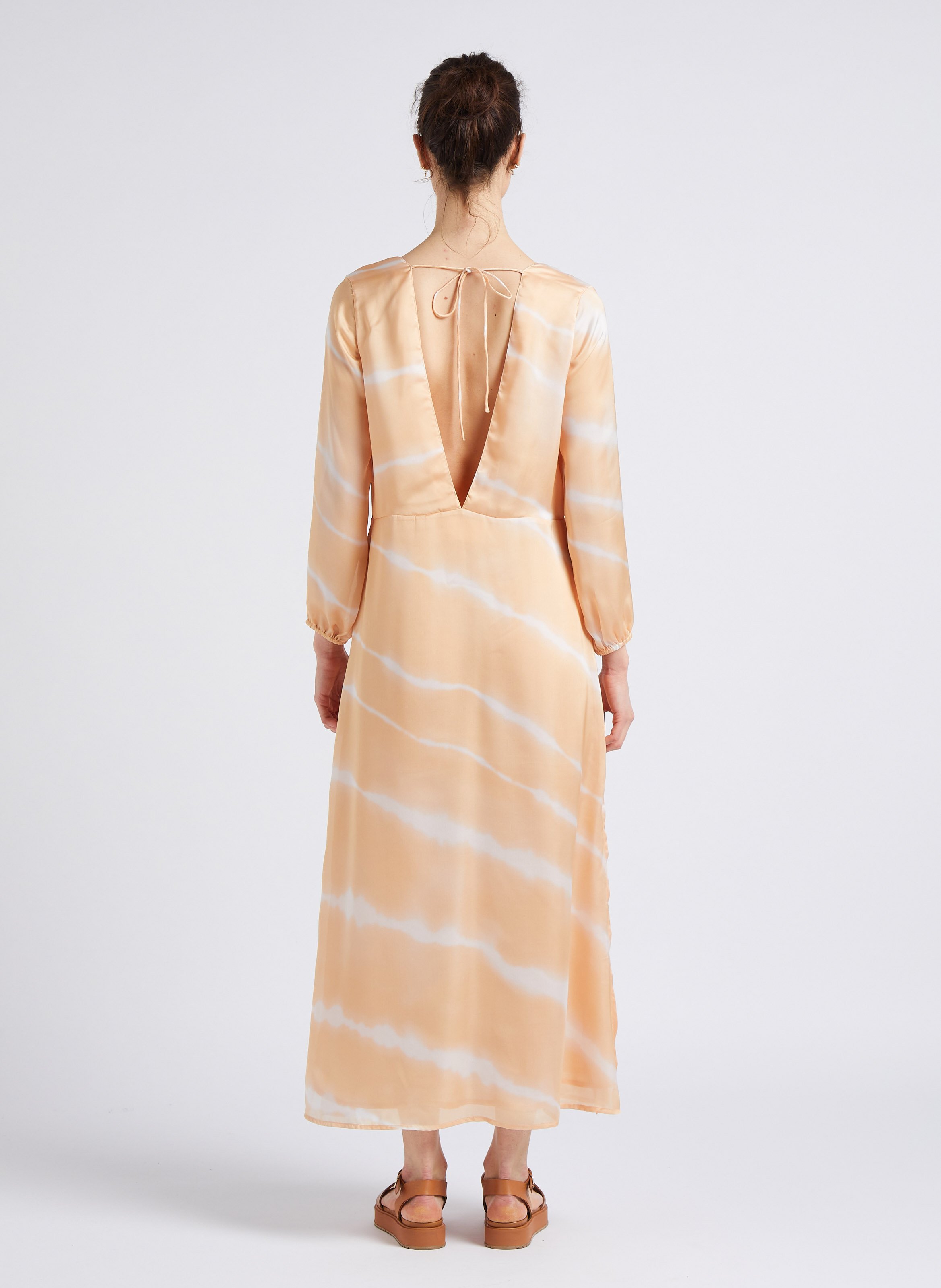 Robe longue droite col V imprimée SUNDRESS Multicolore