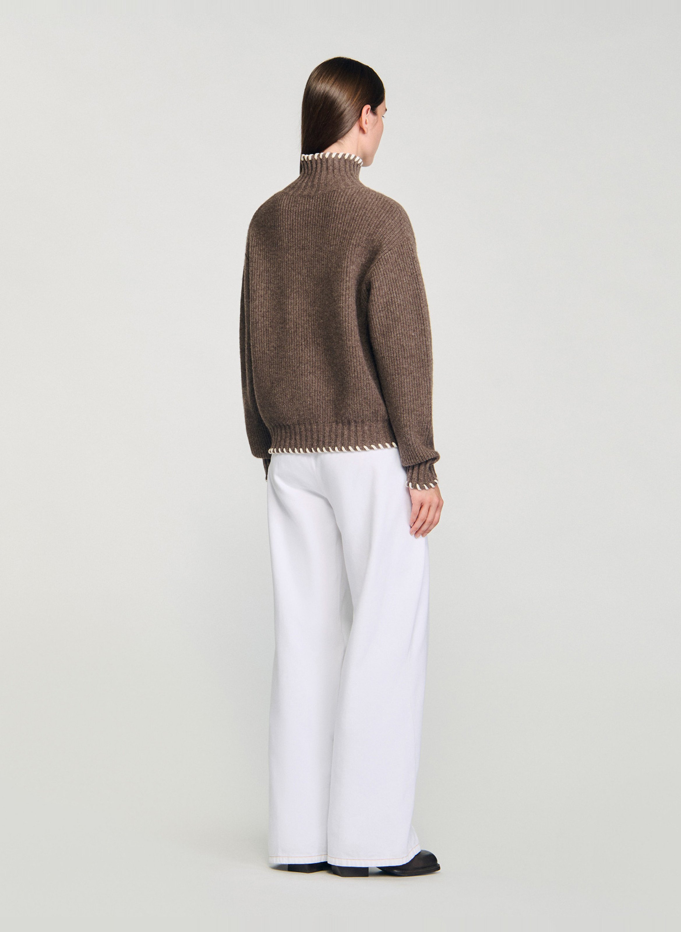 Pull col montant ample en laine mélangée SANDRO Marron