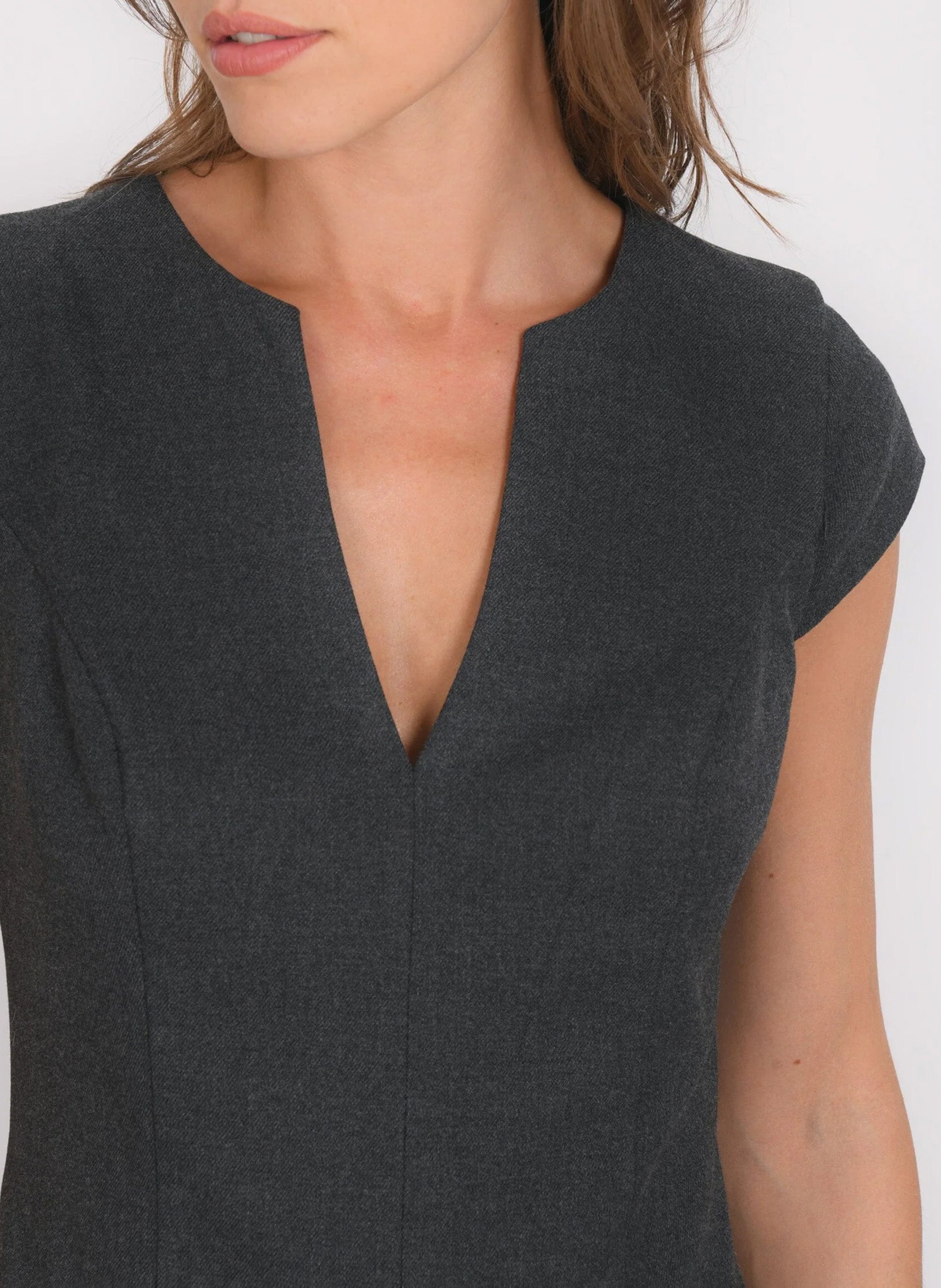 Robe courte col V KOOKAI Gris