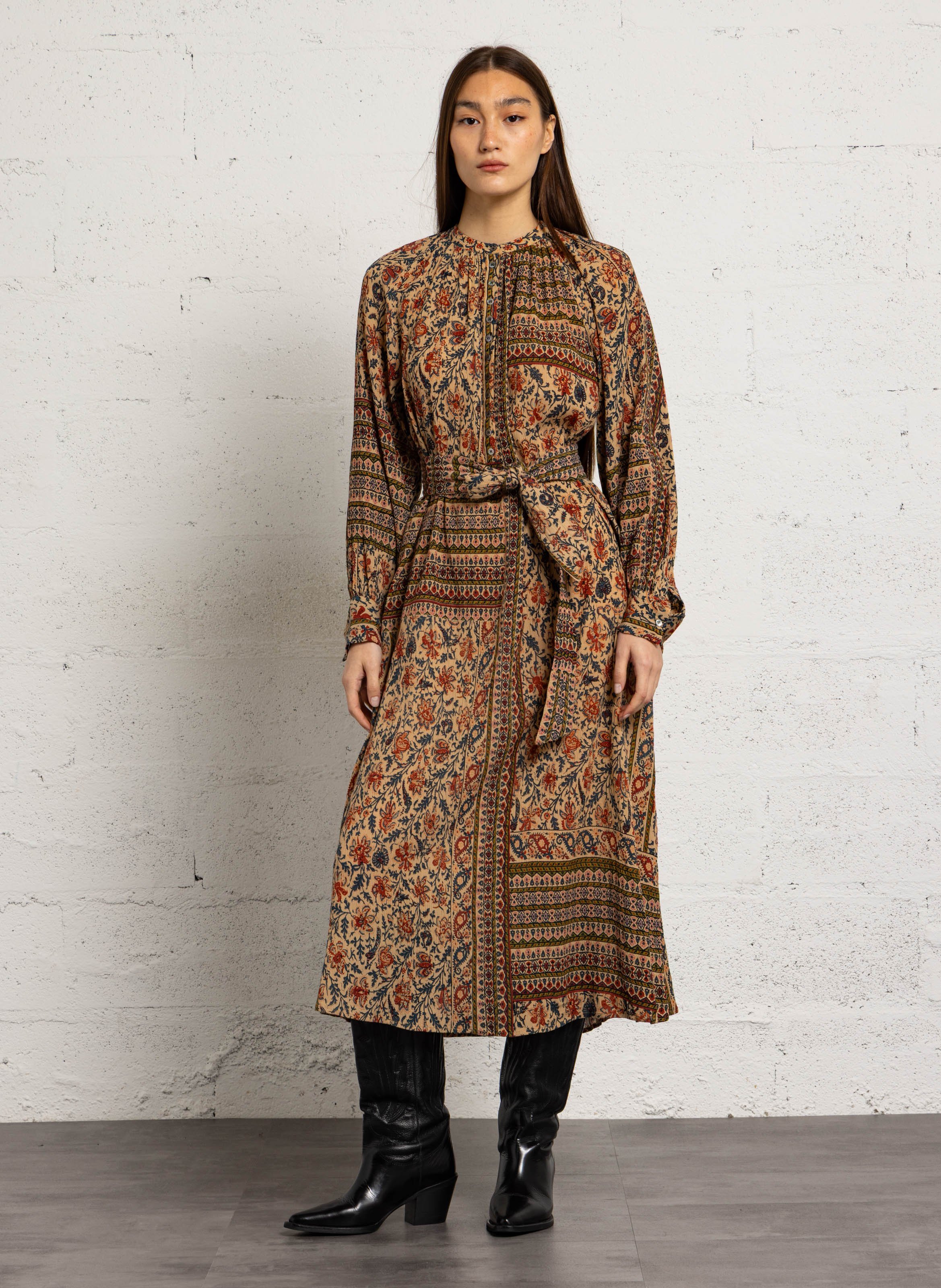 Langes, weit geschnittenes Baumwollkleid ANTIK BATIK Braun