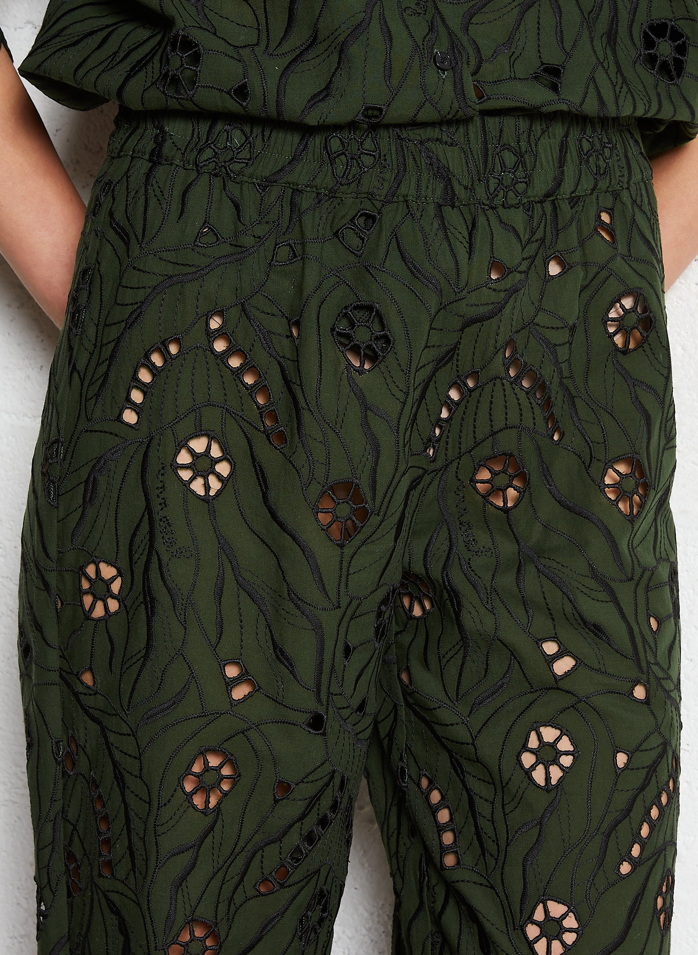 Gerade geschnittene bestickte Hose ROSEANNA Grun