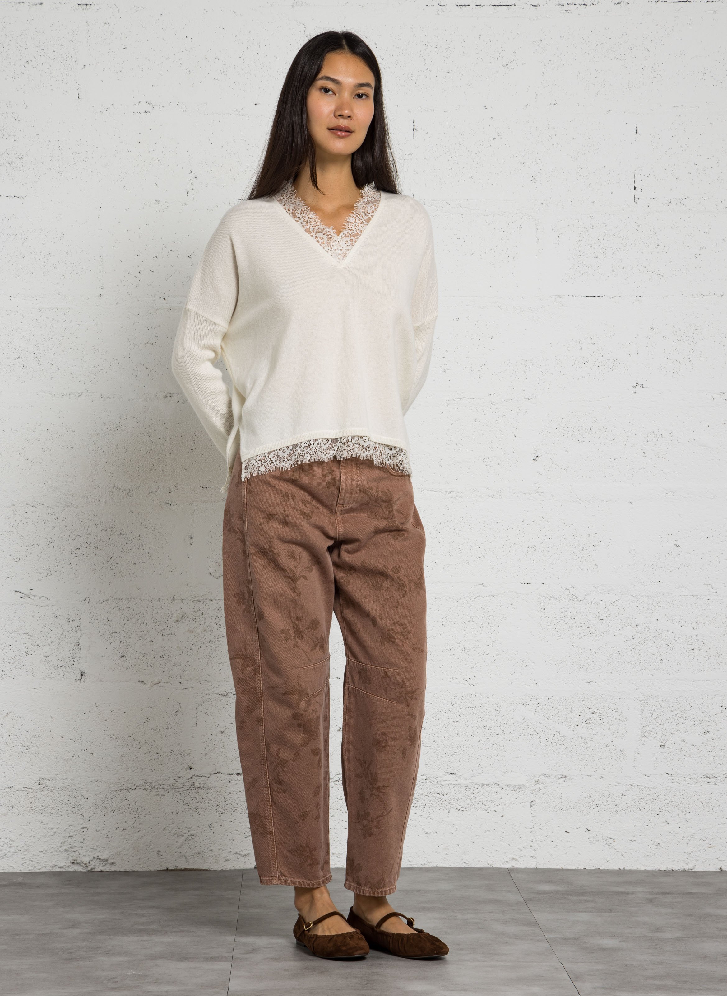 Weiter Wollpullover mit V-Ausschnitt BERENICE Weiss