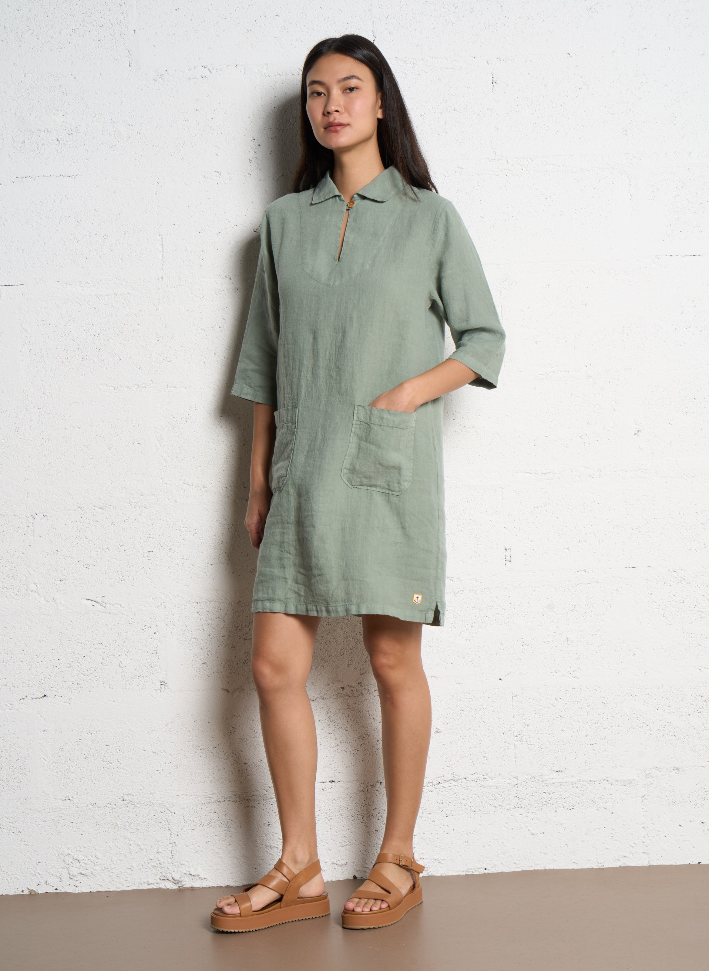 Straight linen dress with classic collar Shadow Armor Lux - Women 79872 |  Place des Tendances
