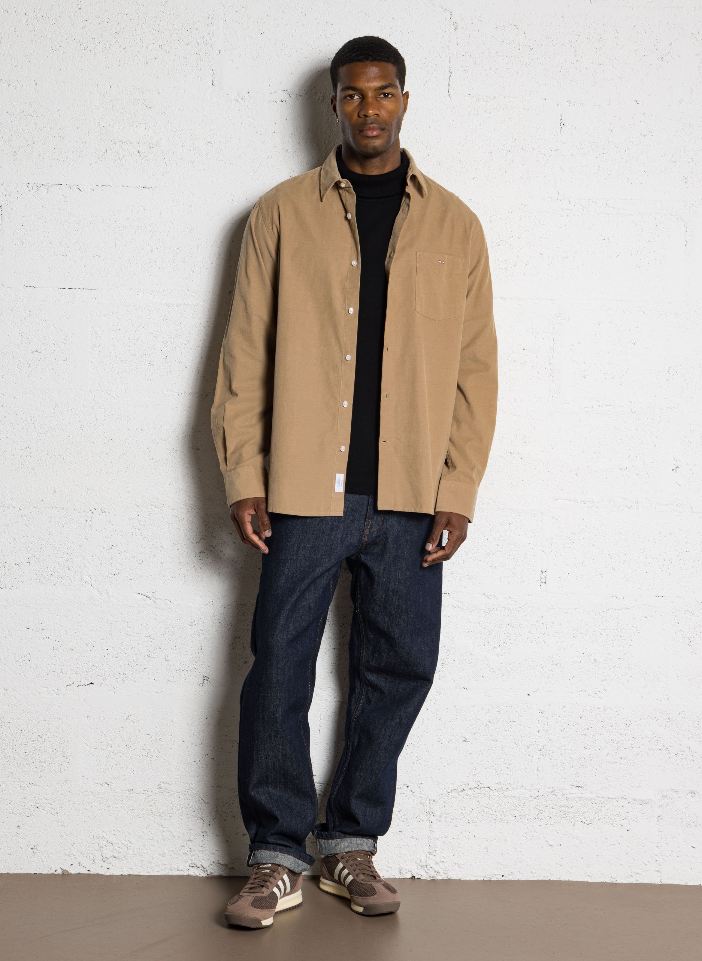 Col roulé droit brodé en laine EDEN PARK Noir