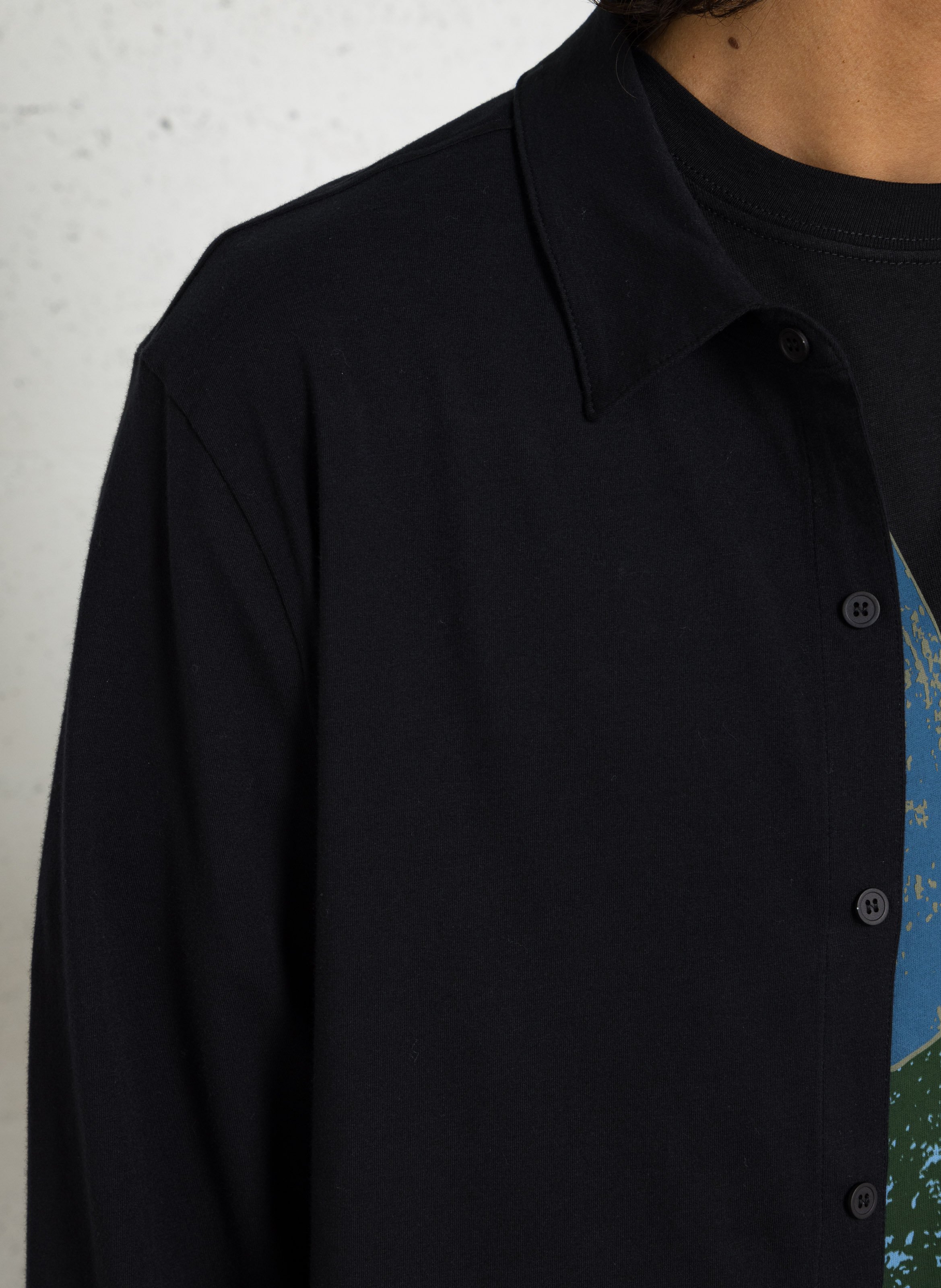Chemise droite douce unie MAJESTIC FILATURES Noir