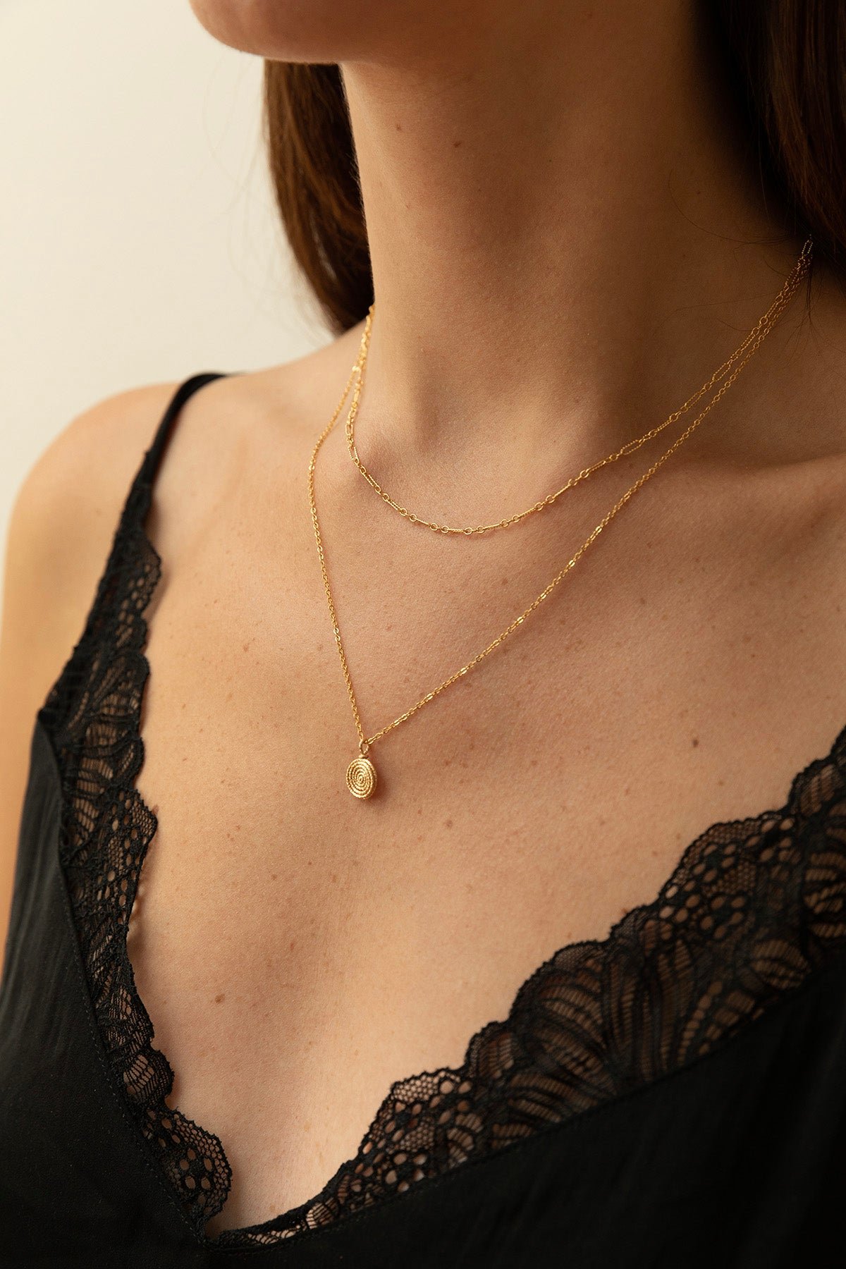 Single fine chain YAY Golden