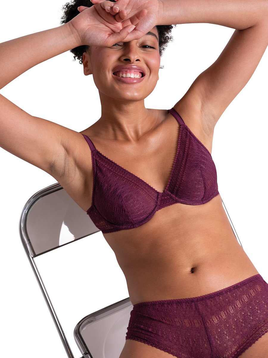 Full-cup bra PASSIONATA Red