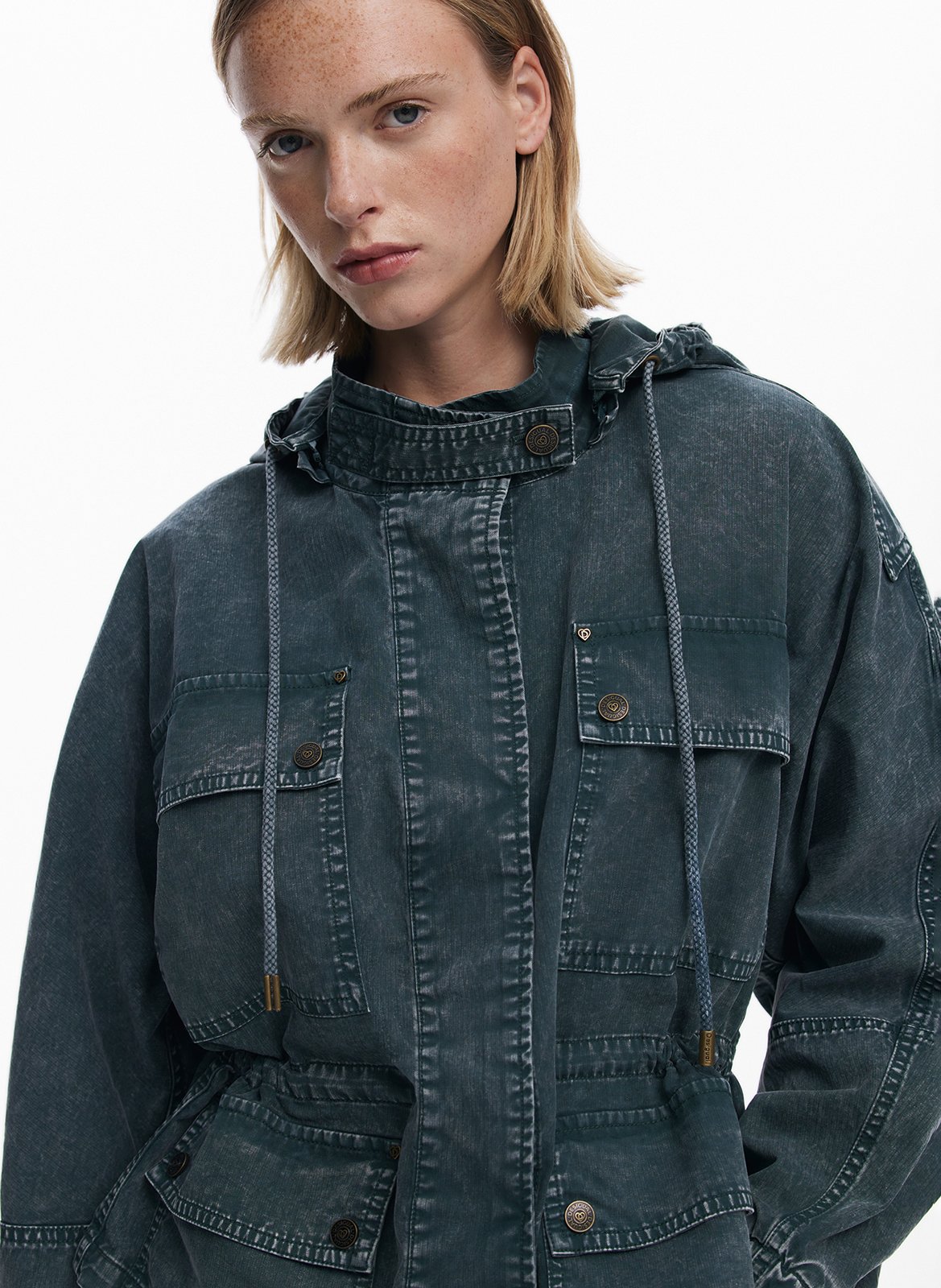 Veste style parka unie à capuche DESIGUAL Vert