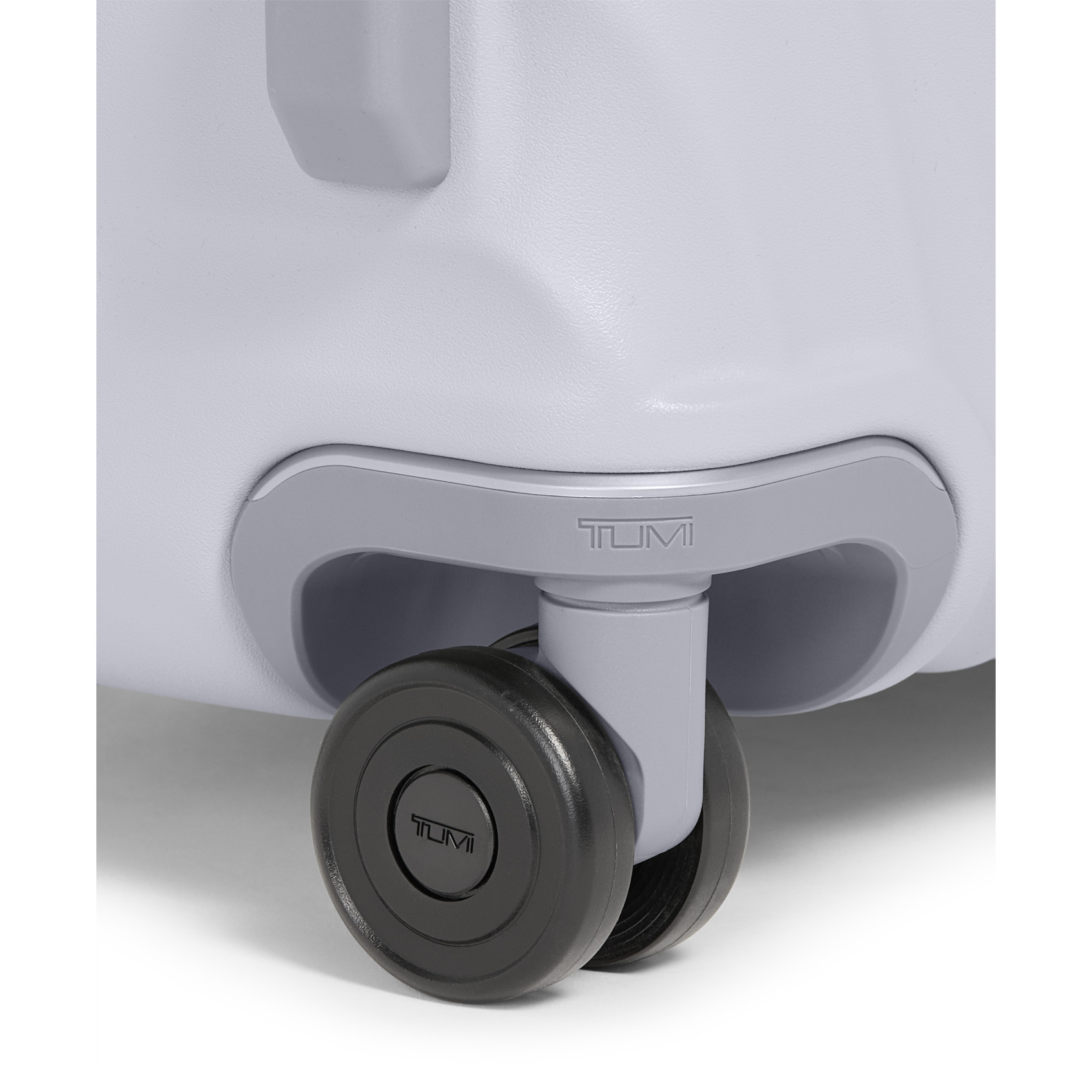 19 degree 4-wheel suitcase size L TUMI Grey