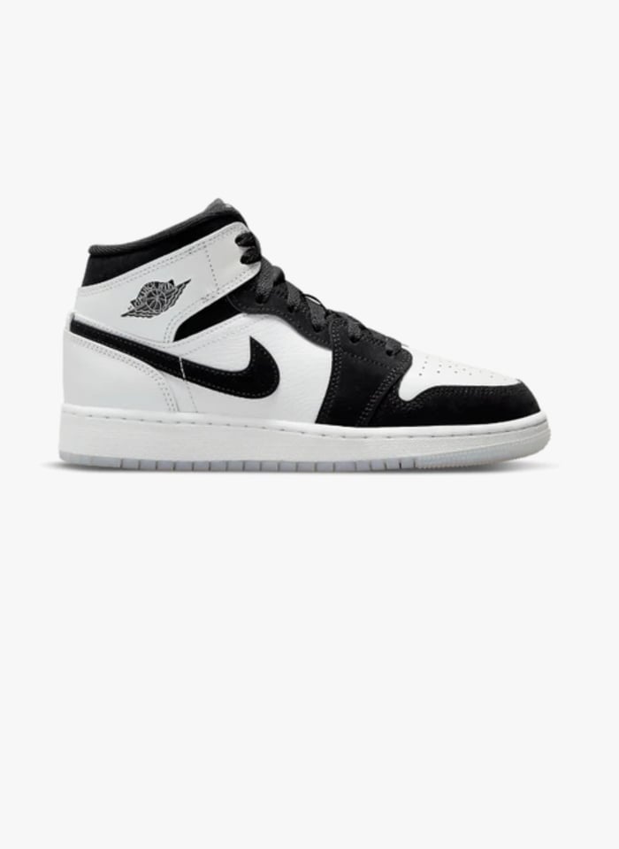 Basket nike femme best sale noir et blanche