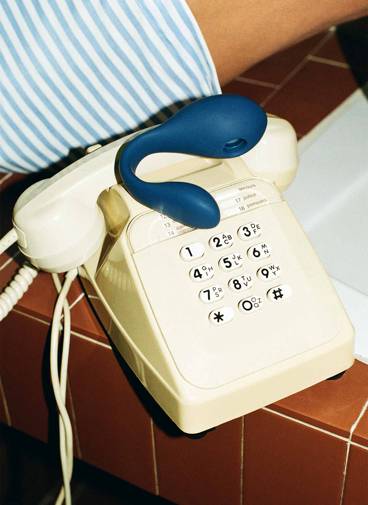 Double stimulateur Coco - Bleu PUISSANTE Bleu marine