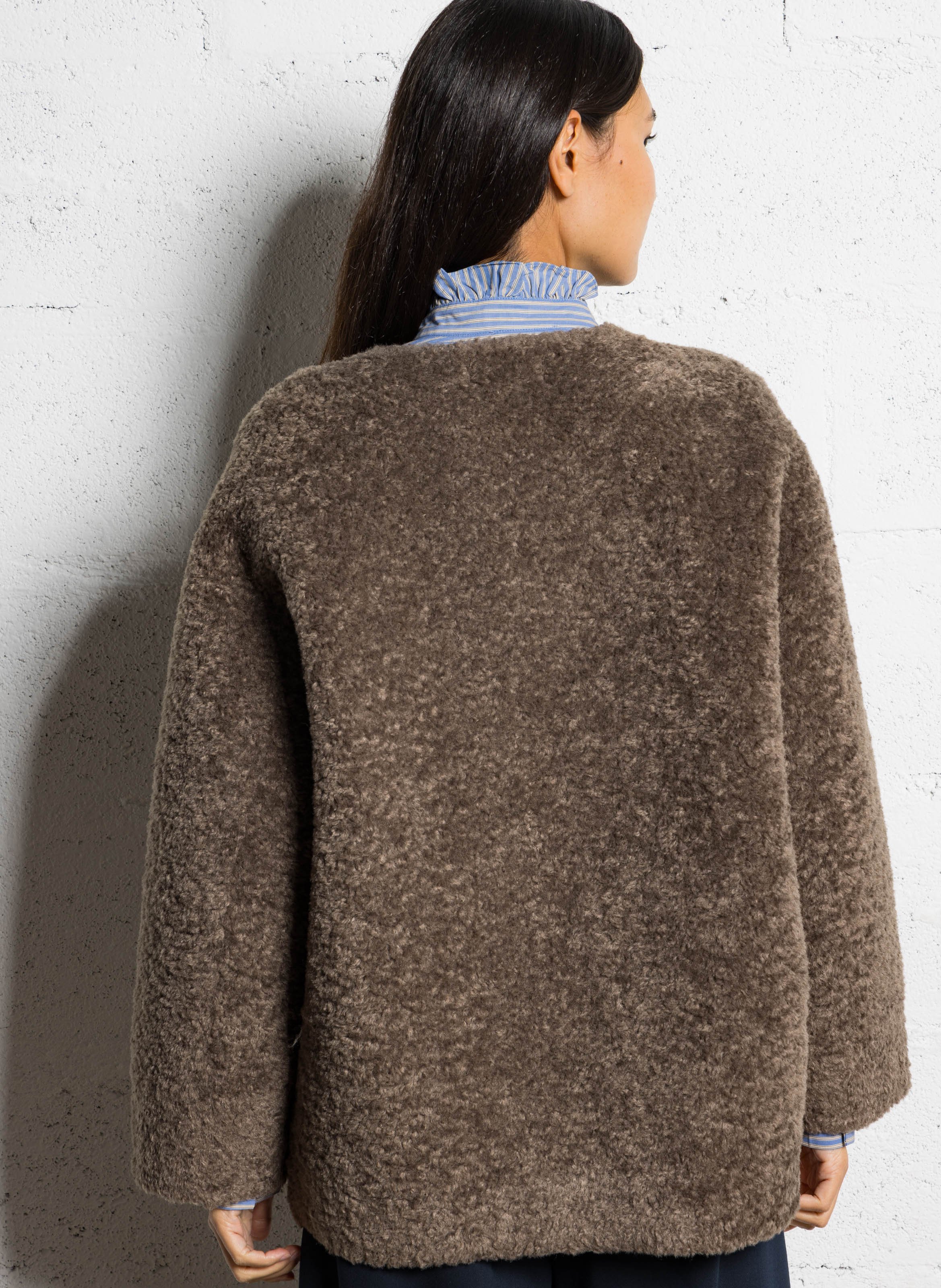 Fur coat with V-neck and cross closure SEE U SOON Brown