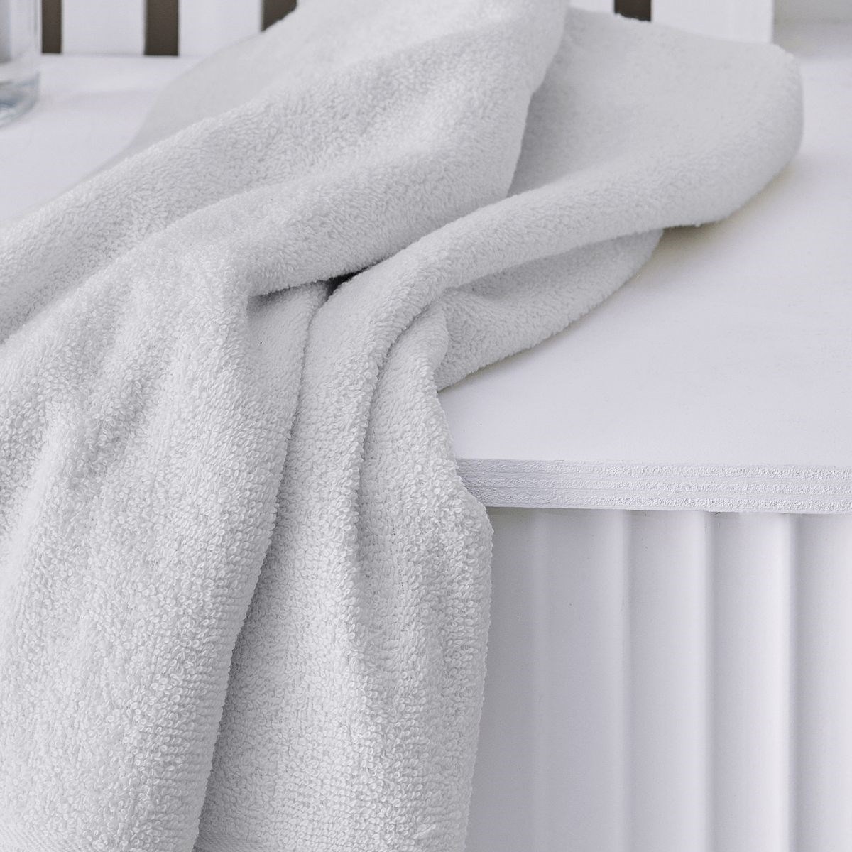 Plain cotton bath towel TODAY LINGE DE MAISON White