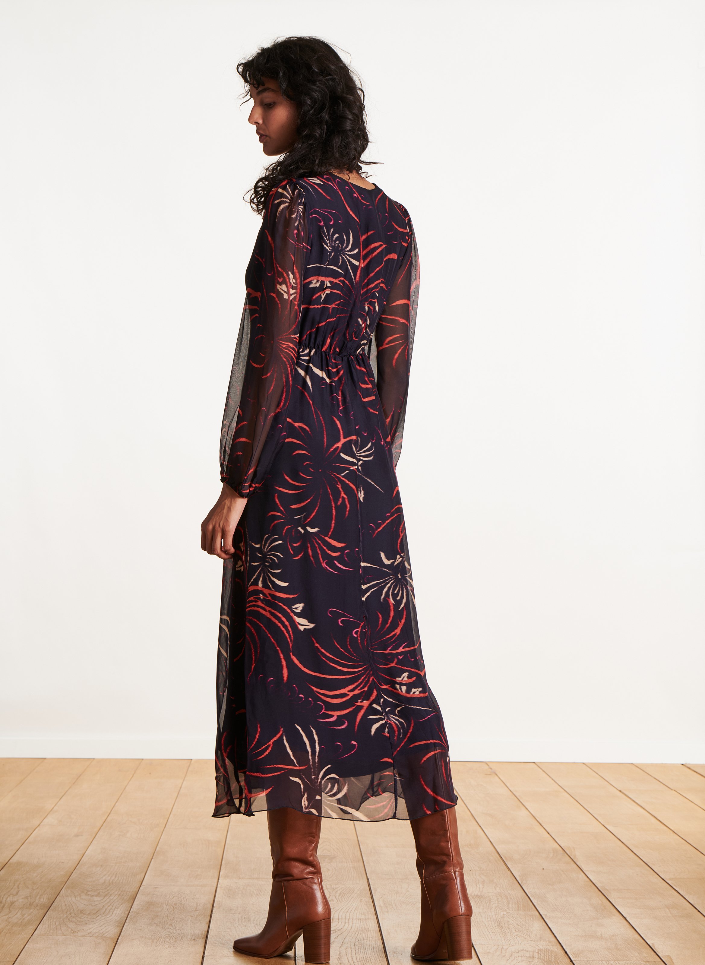 Lange jurk met V-hals en print LA FEE MARABOUTEE Blue