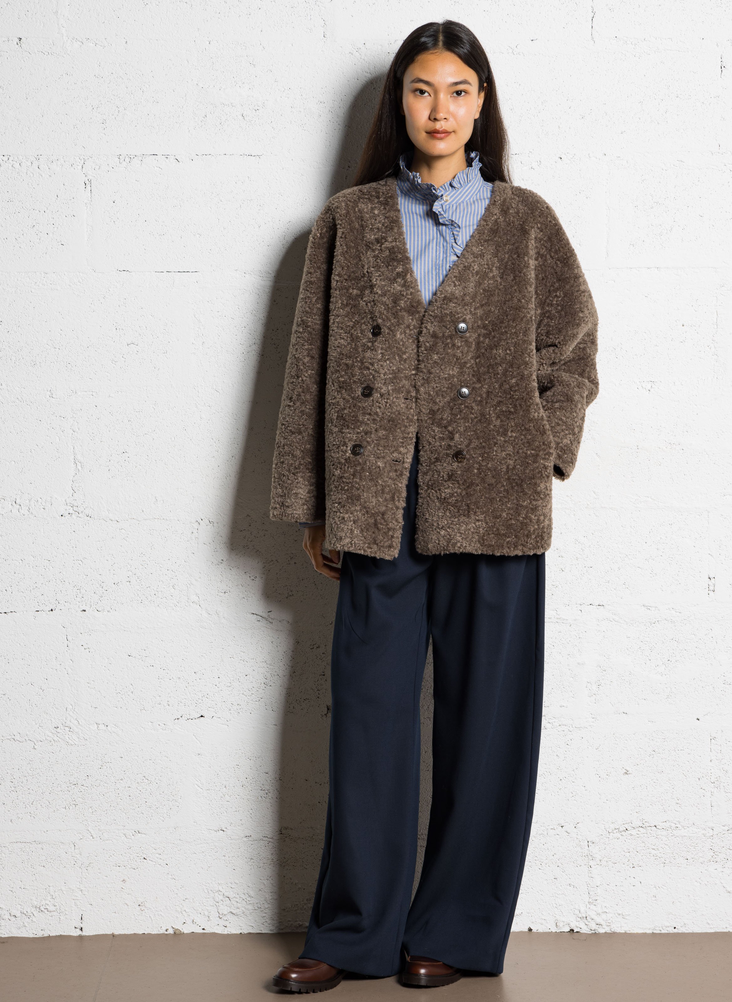 Fur coat with V-neck and cross closure SEE U SOON Brown