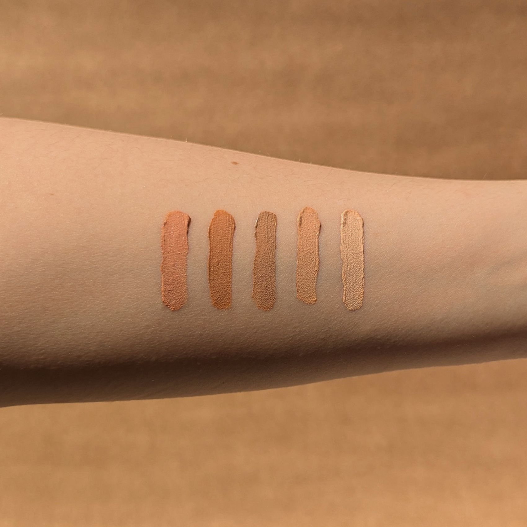 The Multi-corrector ABSOLUTION 10 - abricot