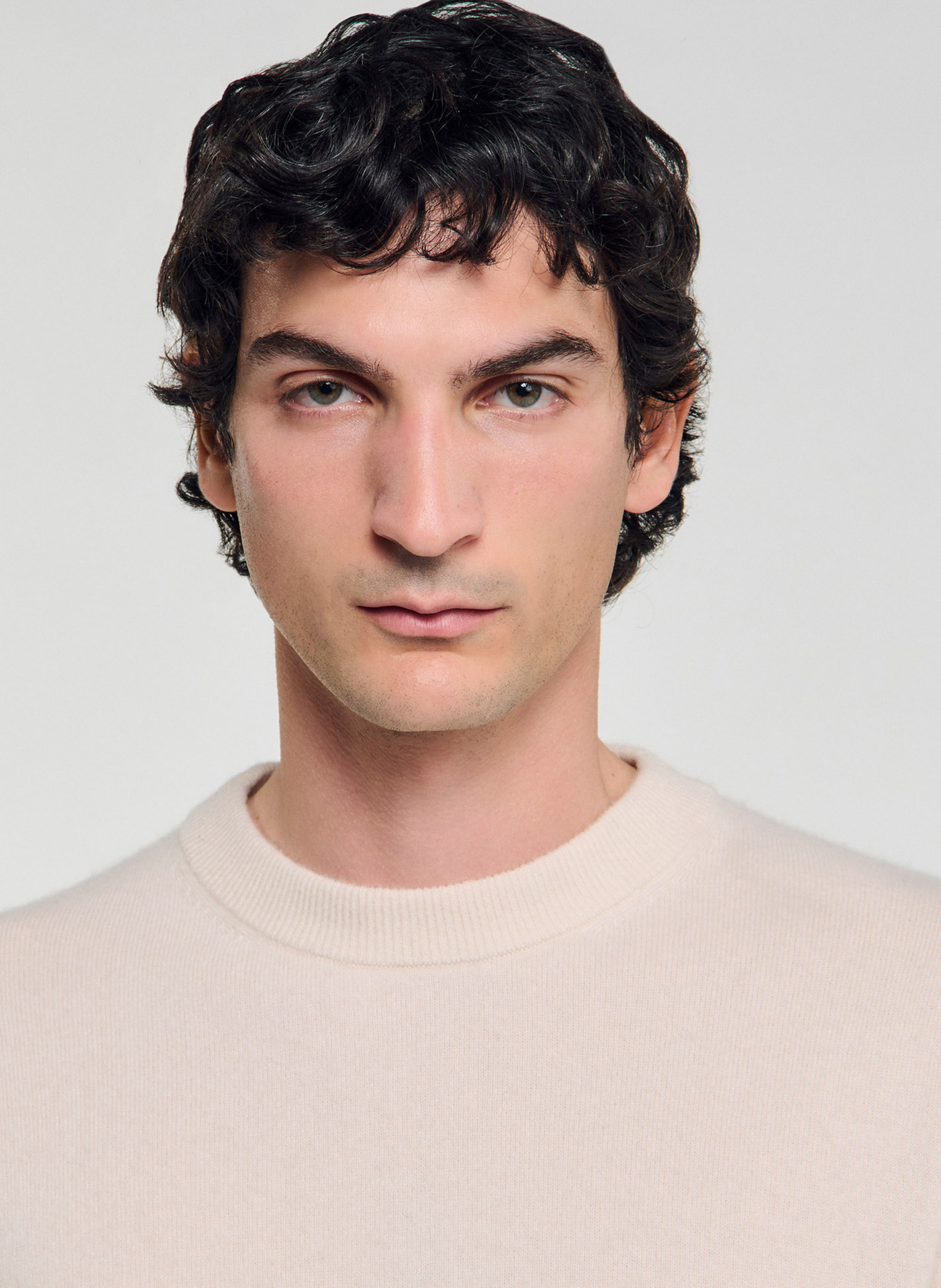 Regular-fit trui van kasjmier met ronde hals SANDRO Wit