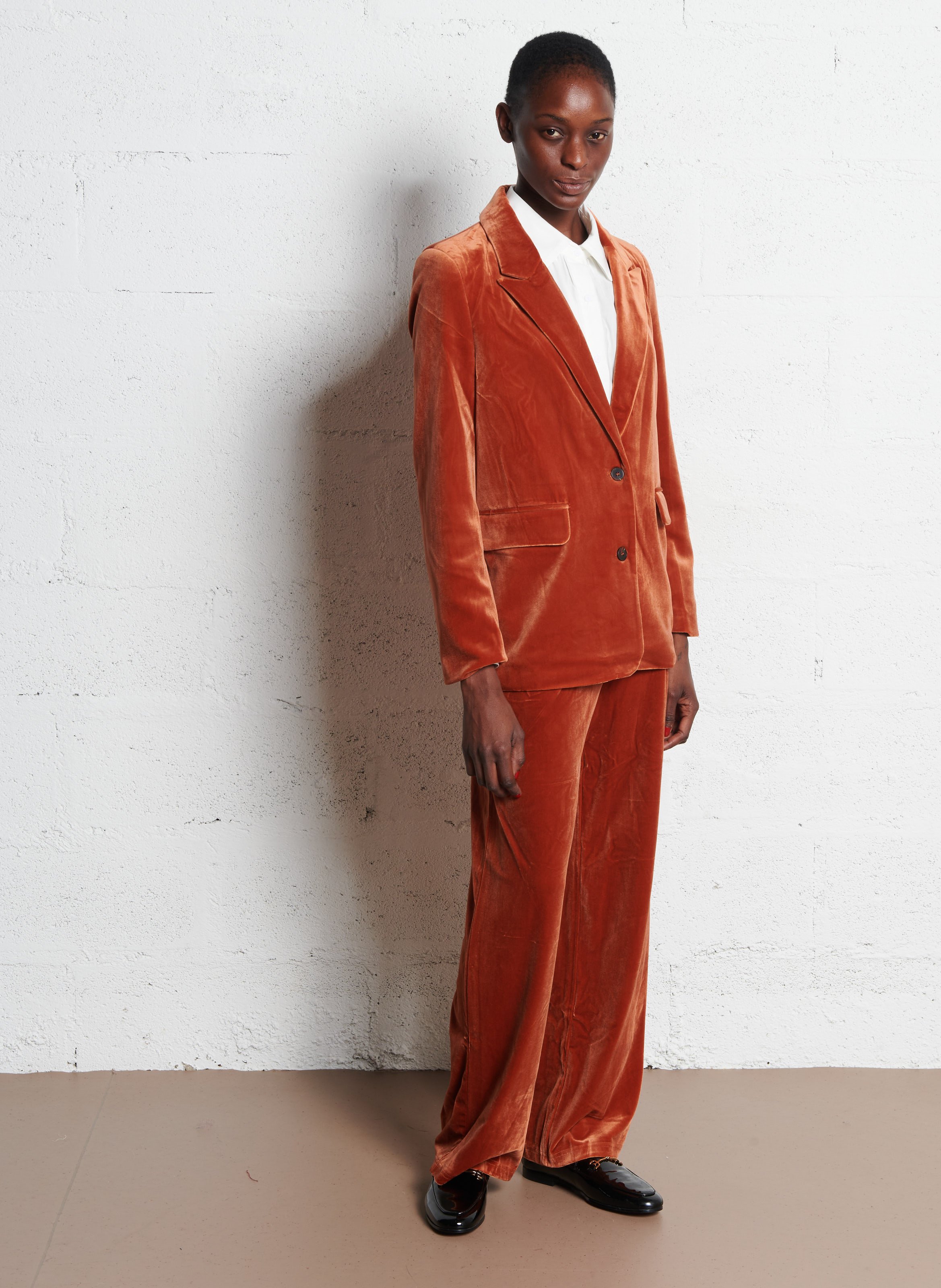 Straight-cut velvet-look jacket SEE U SOON Orange