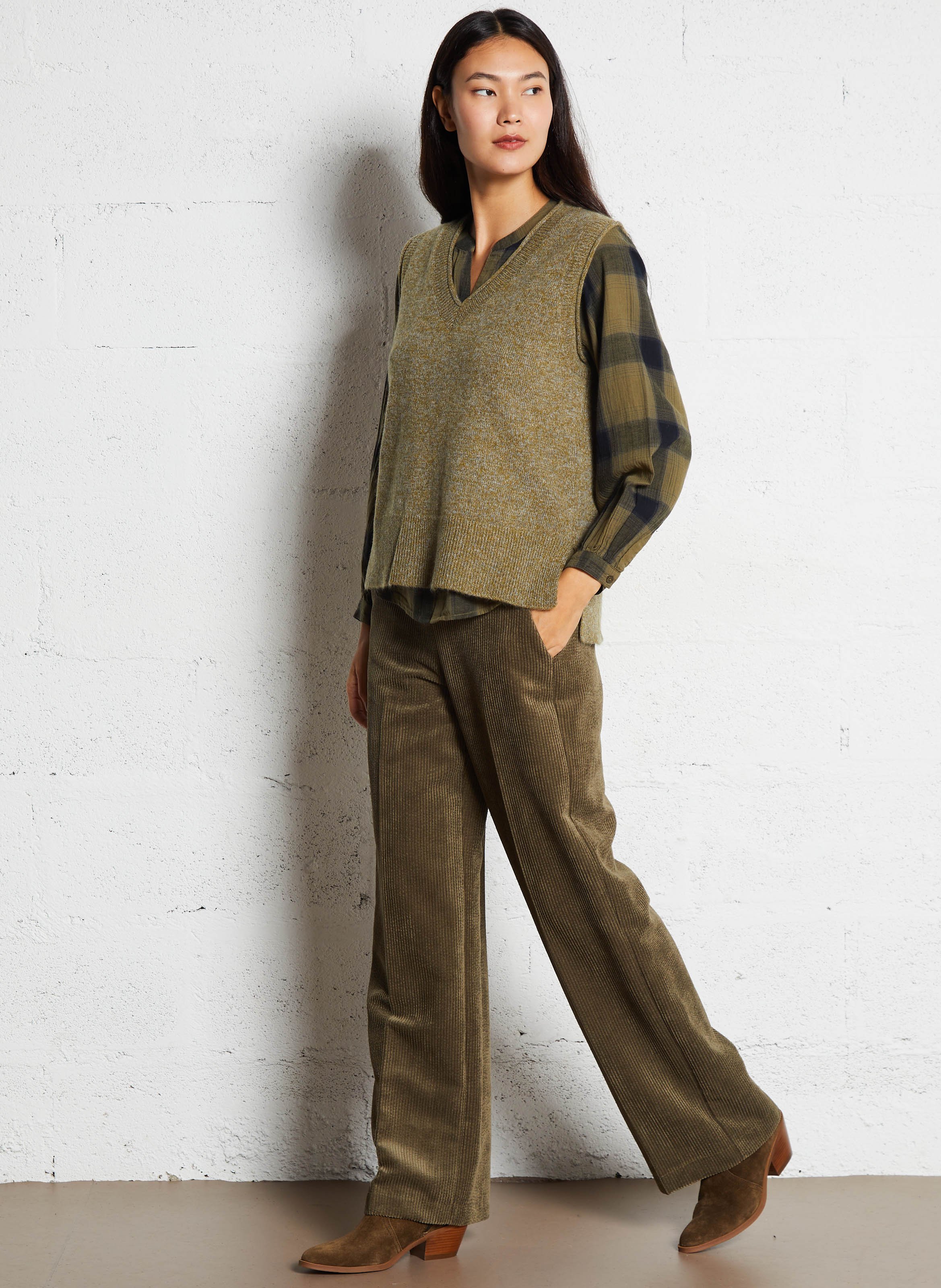 Pull col V sans manches uni en laine MAISON 123 Vert