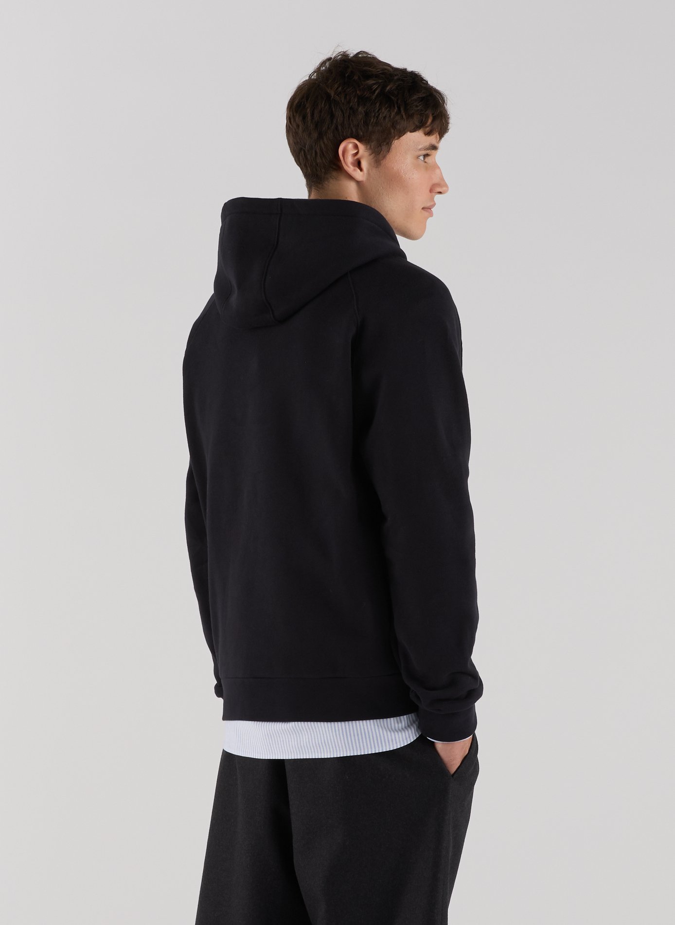 Hoodie met kangoeroezak en lange mouwen SAISON 1865 Zwart