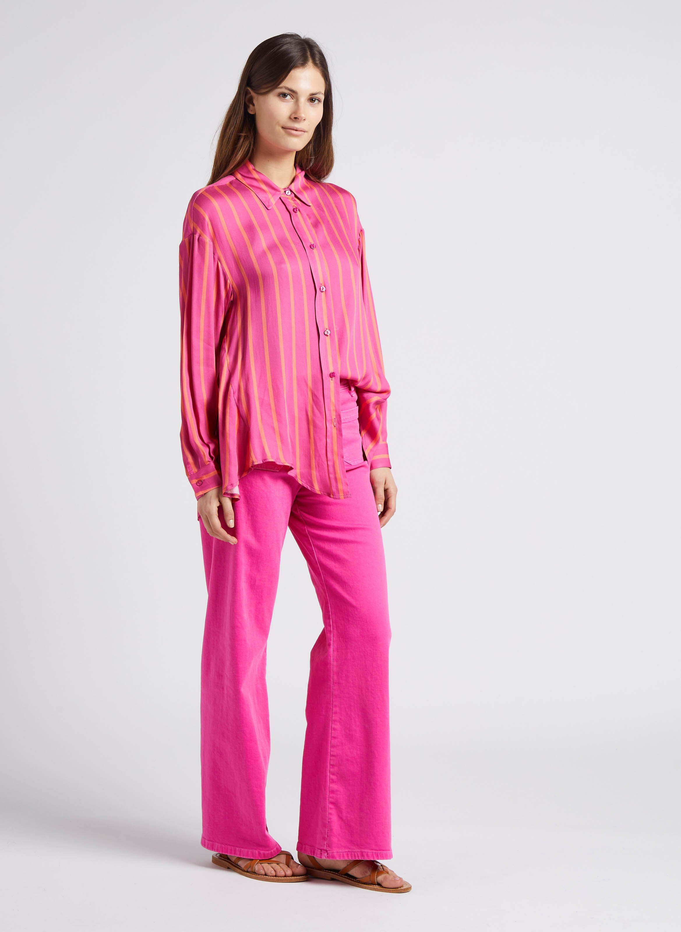 Gestreepte blouse met klassieke kraag PLEASE Roze