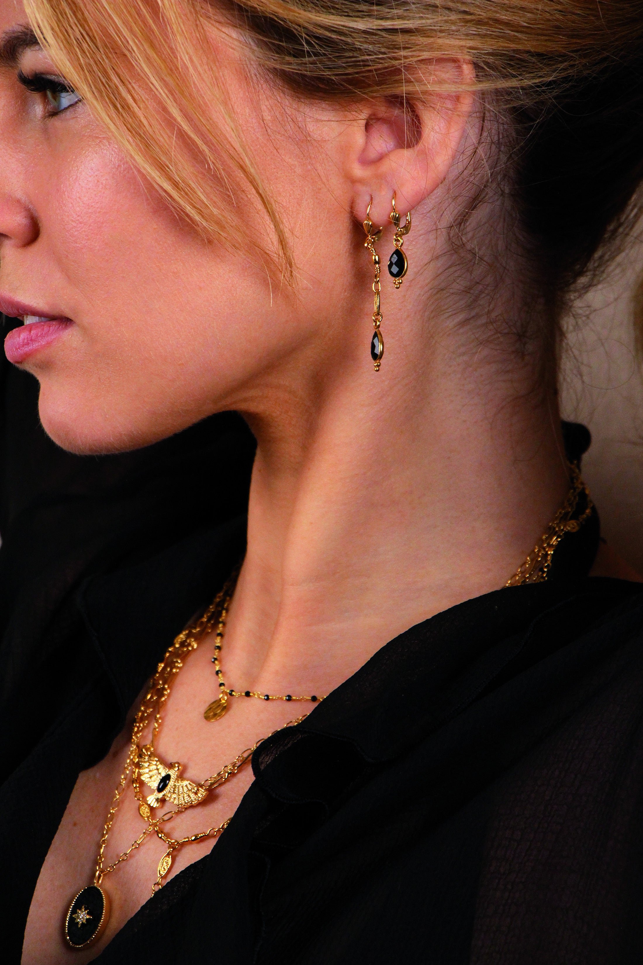 Long earrings NILAI Red