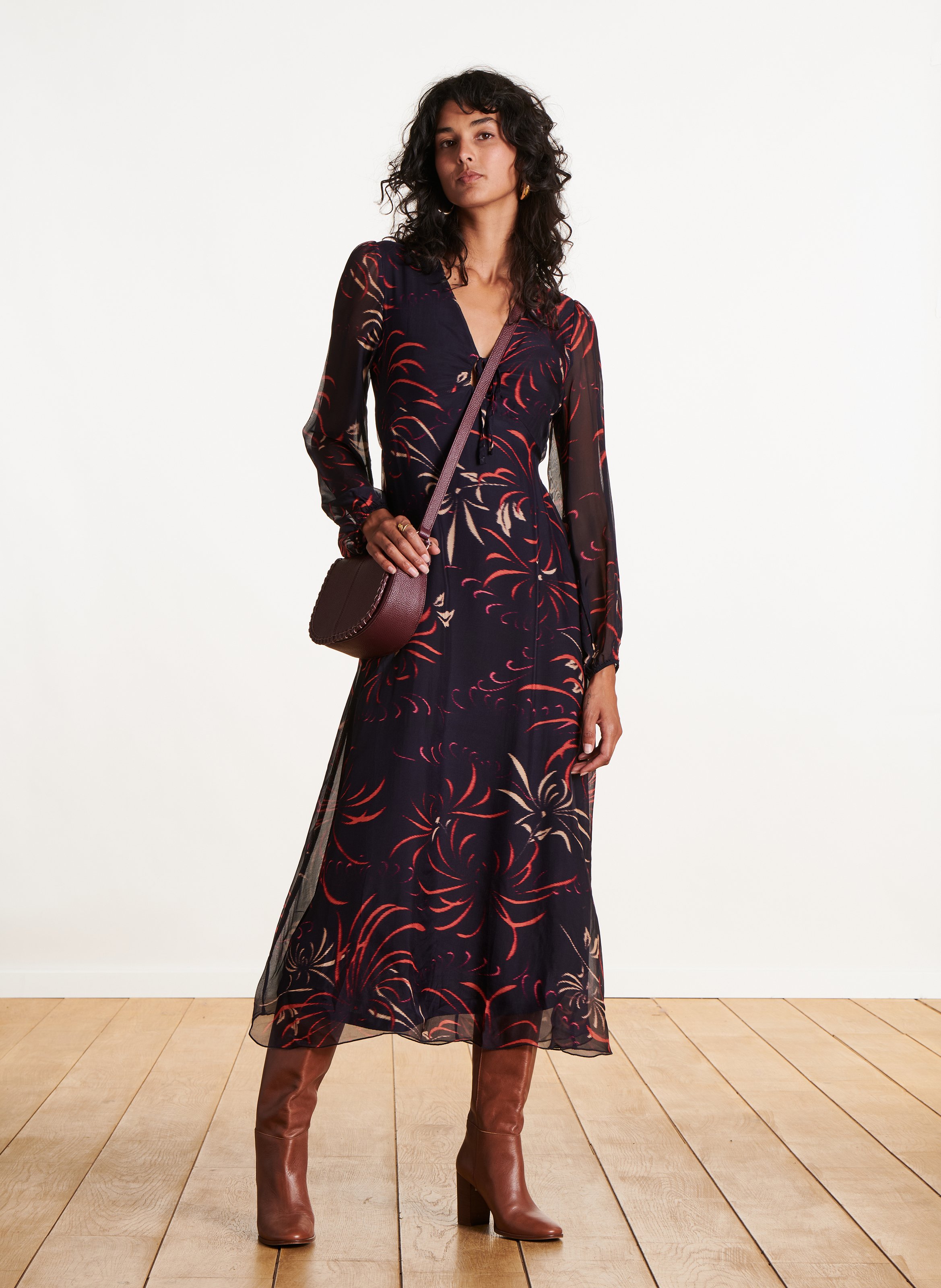 Lange jurk met V-hals en print LA FEE MARABOUTEE Blue