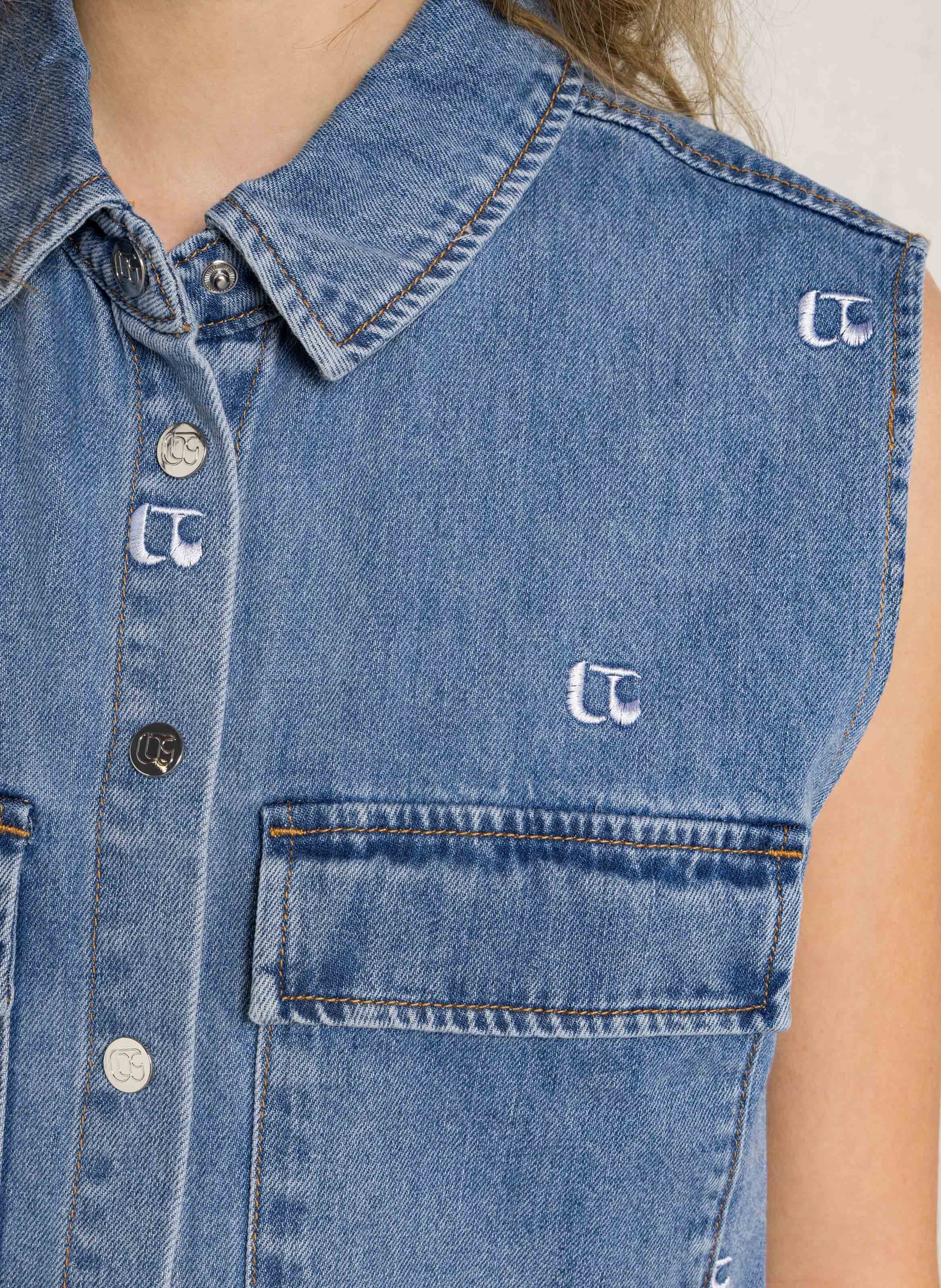 Embroidered sleeveless denim jacket LE TEMPS DES CERISES Blue