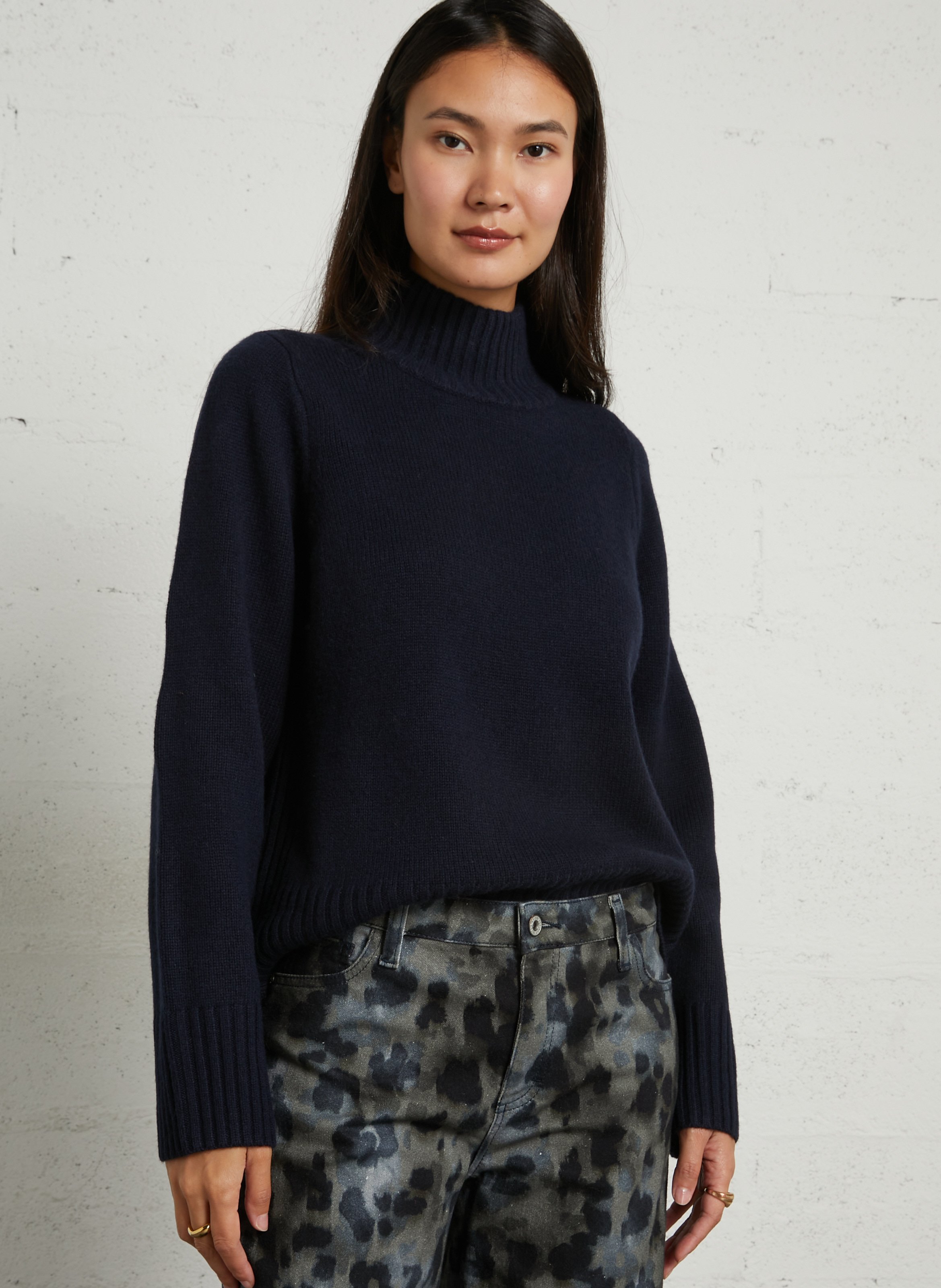 Pullover mit Schalkragen aus grob gestrickter Merinowolle PETITE MENDIGOTE Blau