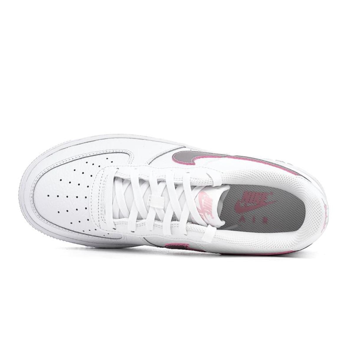 Low-top trainers NIKE White