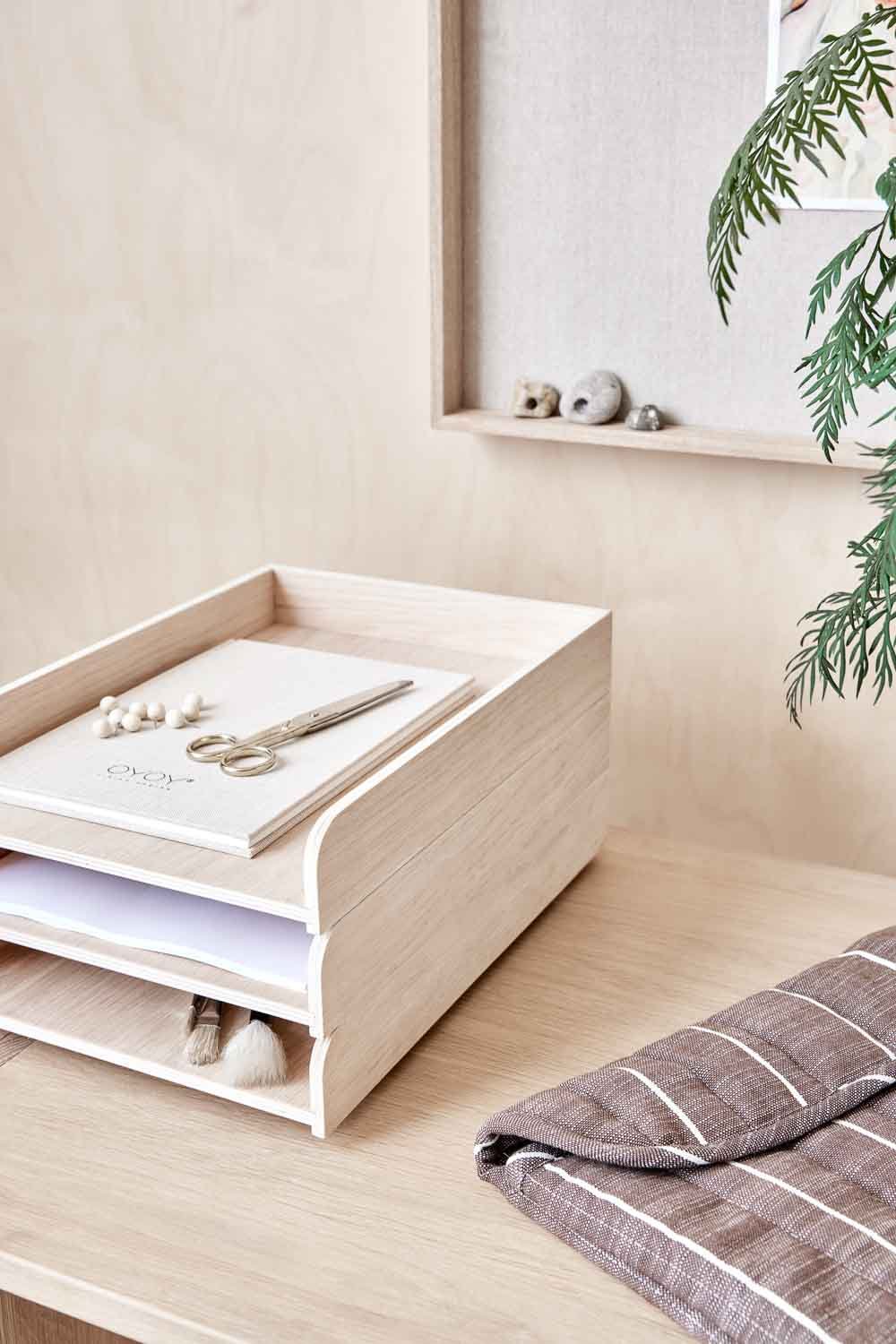 Oak letter tray OYOY LIVING DESIGN Brown