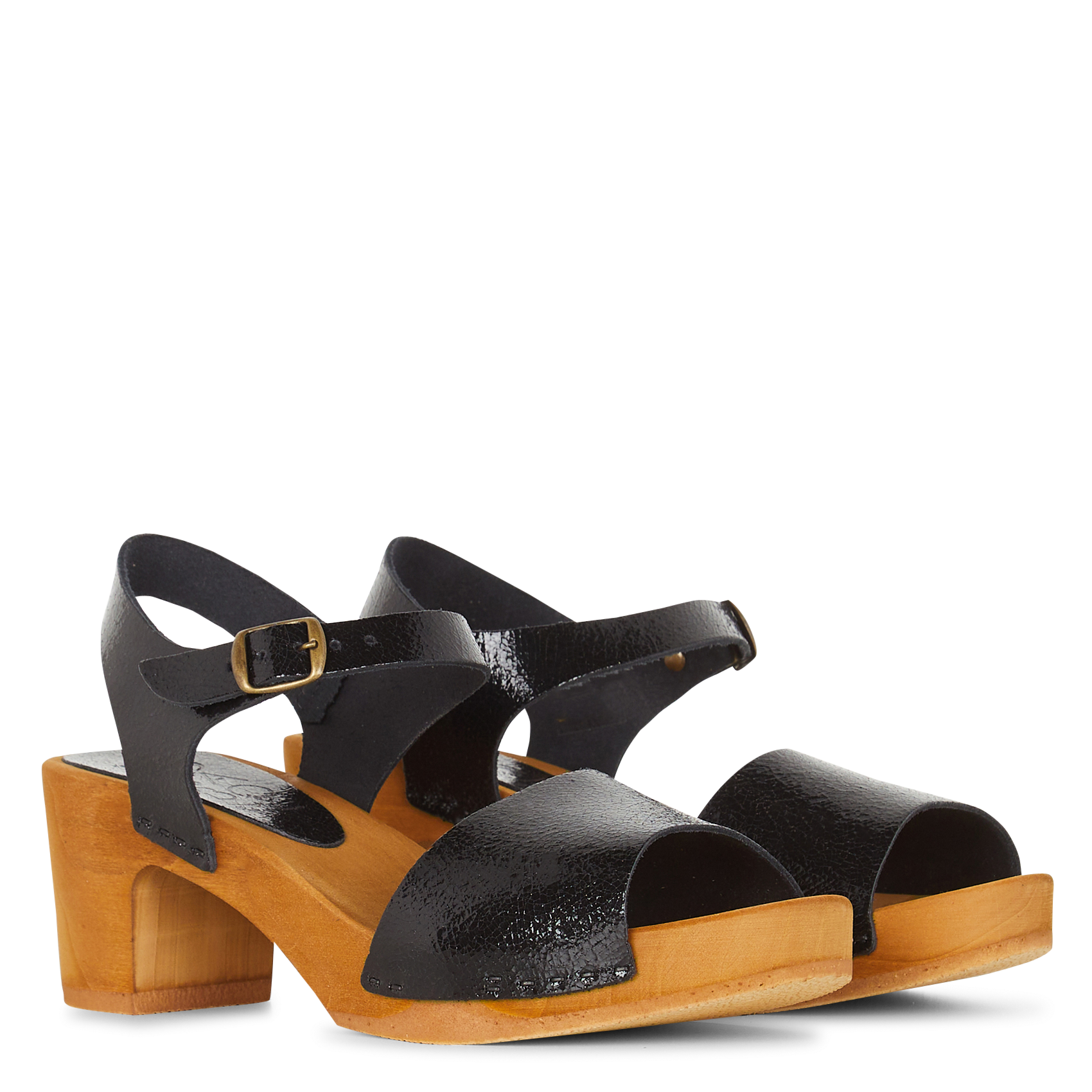 Sandalen mit Absätzen aus genarbtem Lackleder BOSABO Schwarz