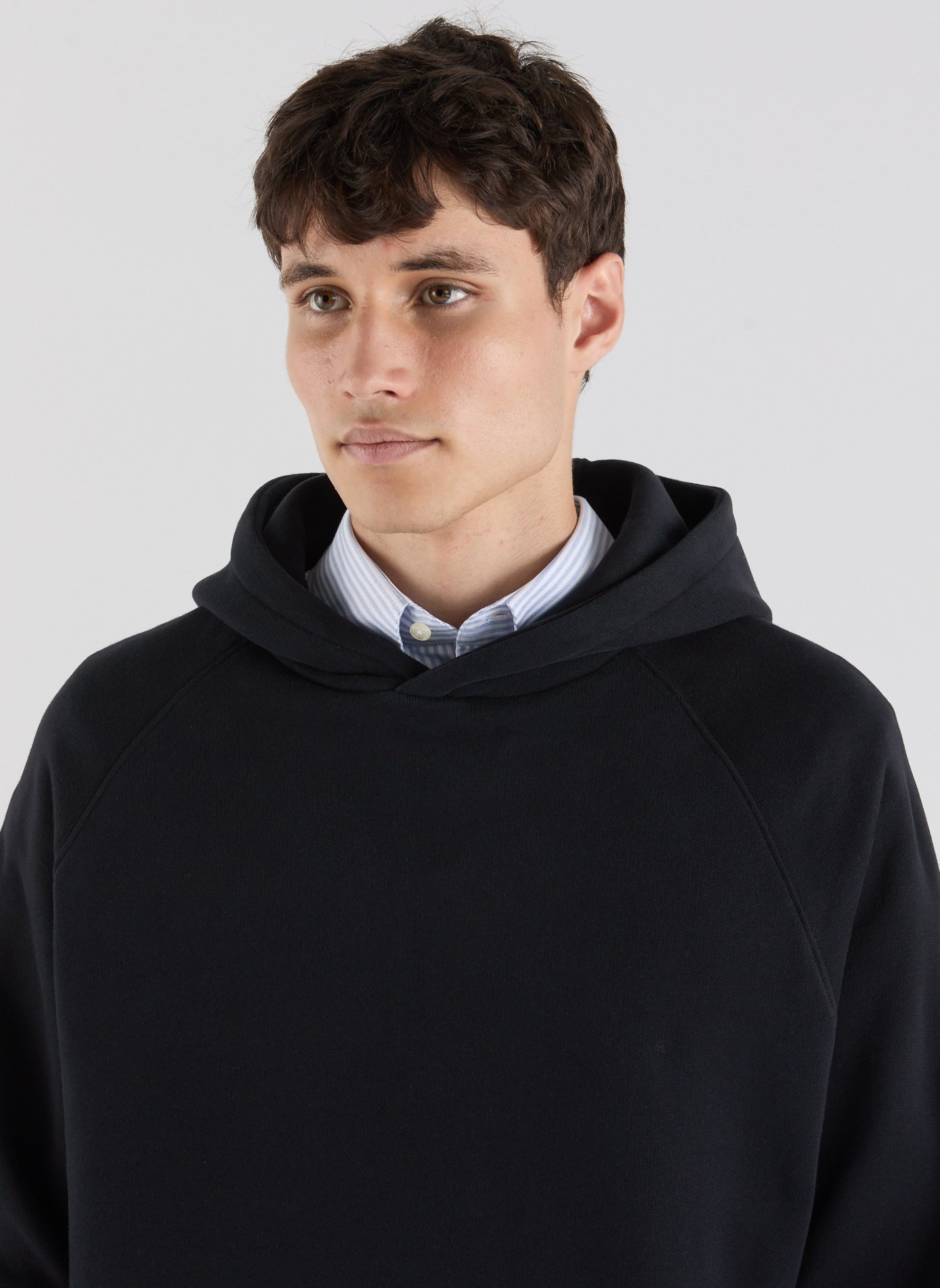 Hoodie met kangoeroezak en lange mouwen SAISON 1865 Zwart