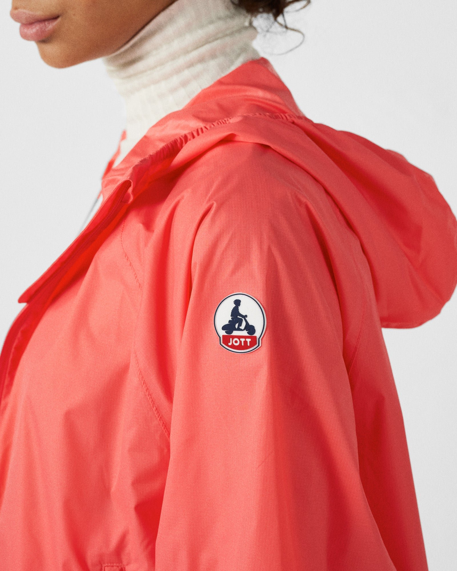 Packable Feroe raincoat JOTT Pink