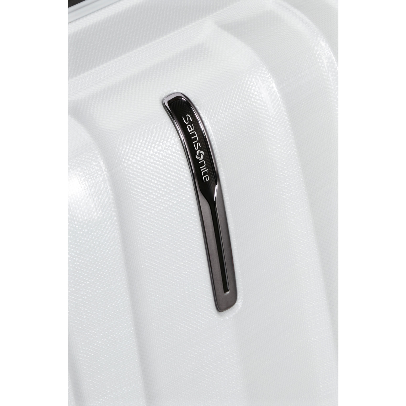 Nexis 4-wheel medium suitcase SAMSONITE White