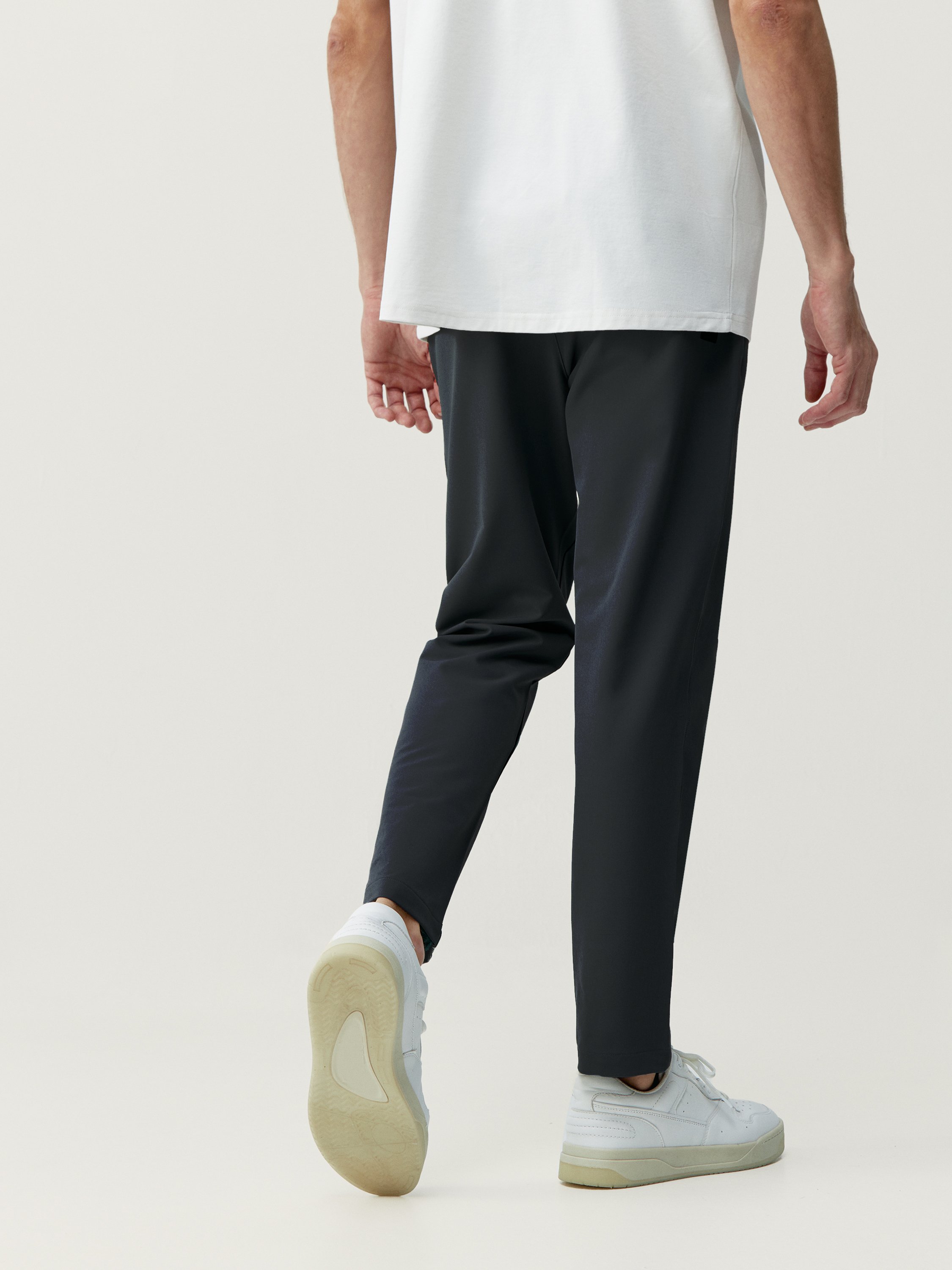 Athleisure Performance Sport Pants BORN LIVING YOGA Black