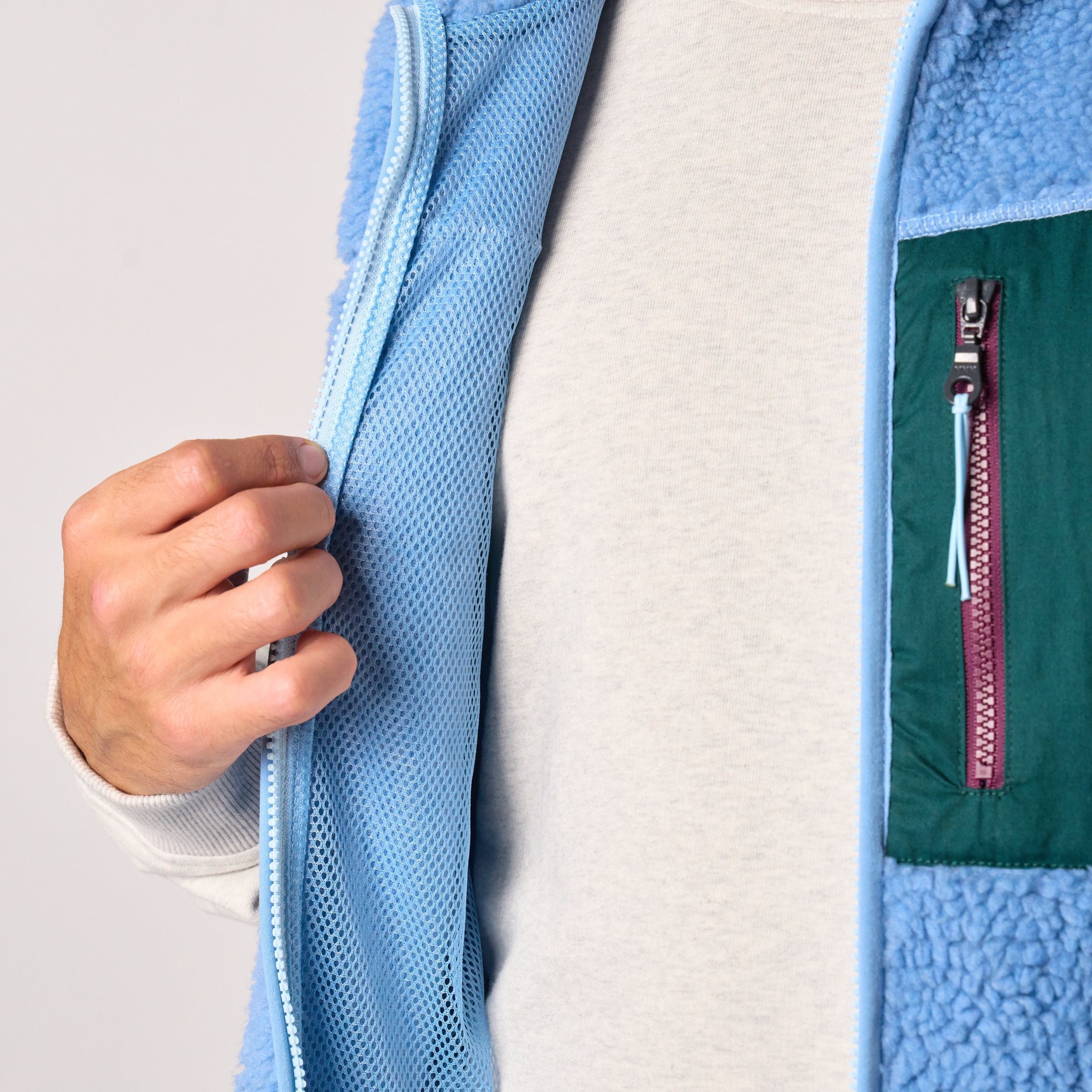 Sleeveless Sherpa Zip-Up Vest Blue