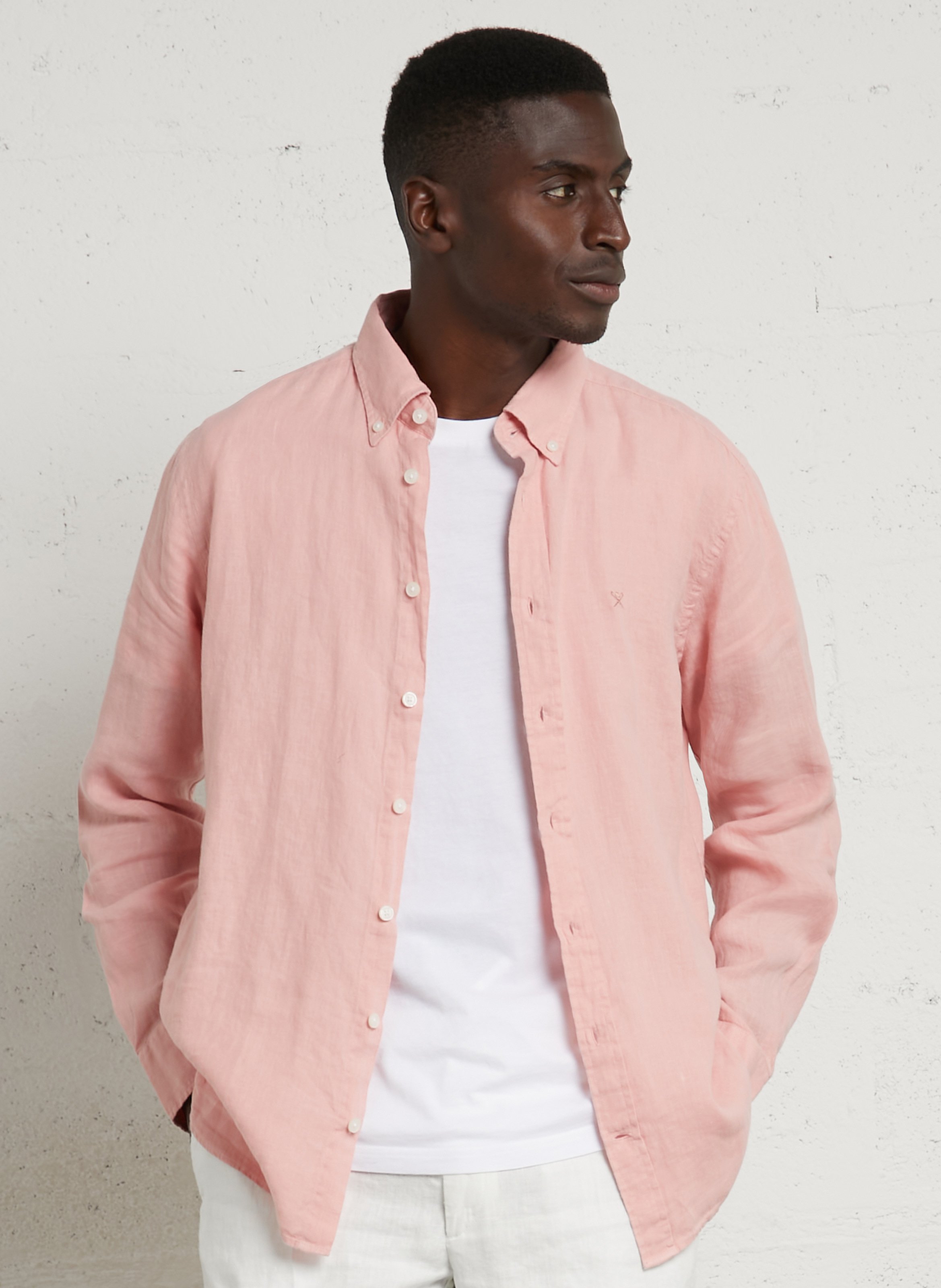 Chemise tailored-fit col américain brodée en lin HACKETT