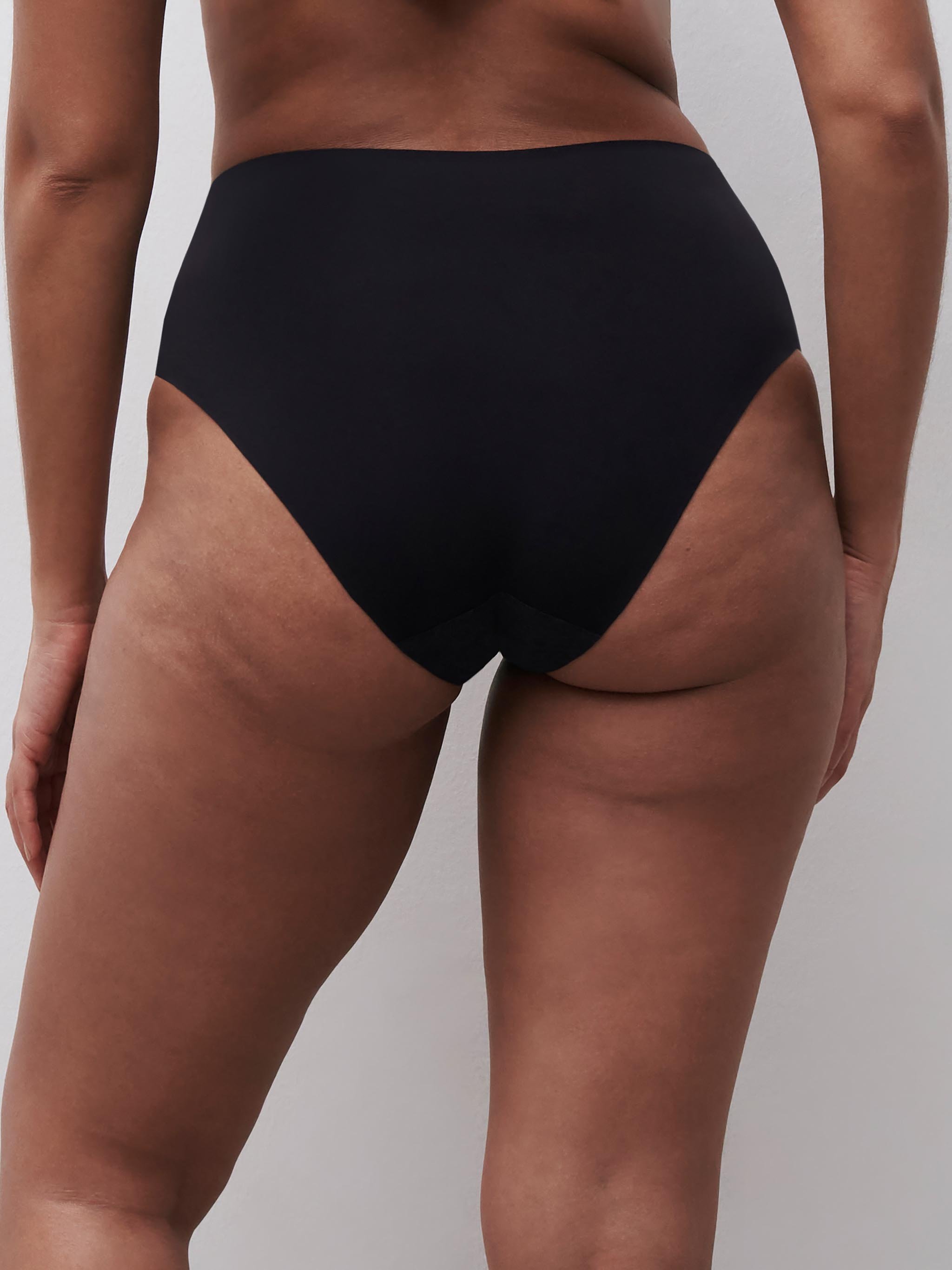 High-waisted lace support briefs CHANTELLE Black
