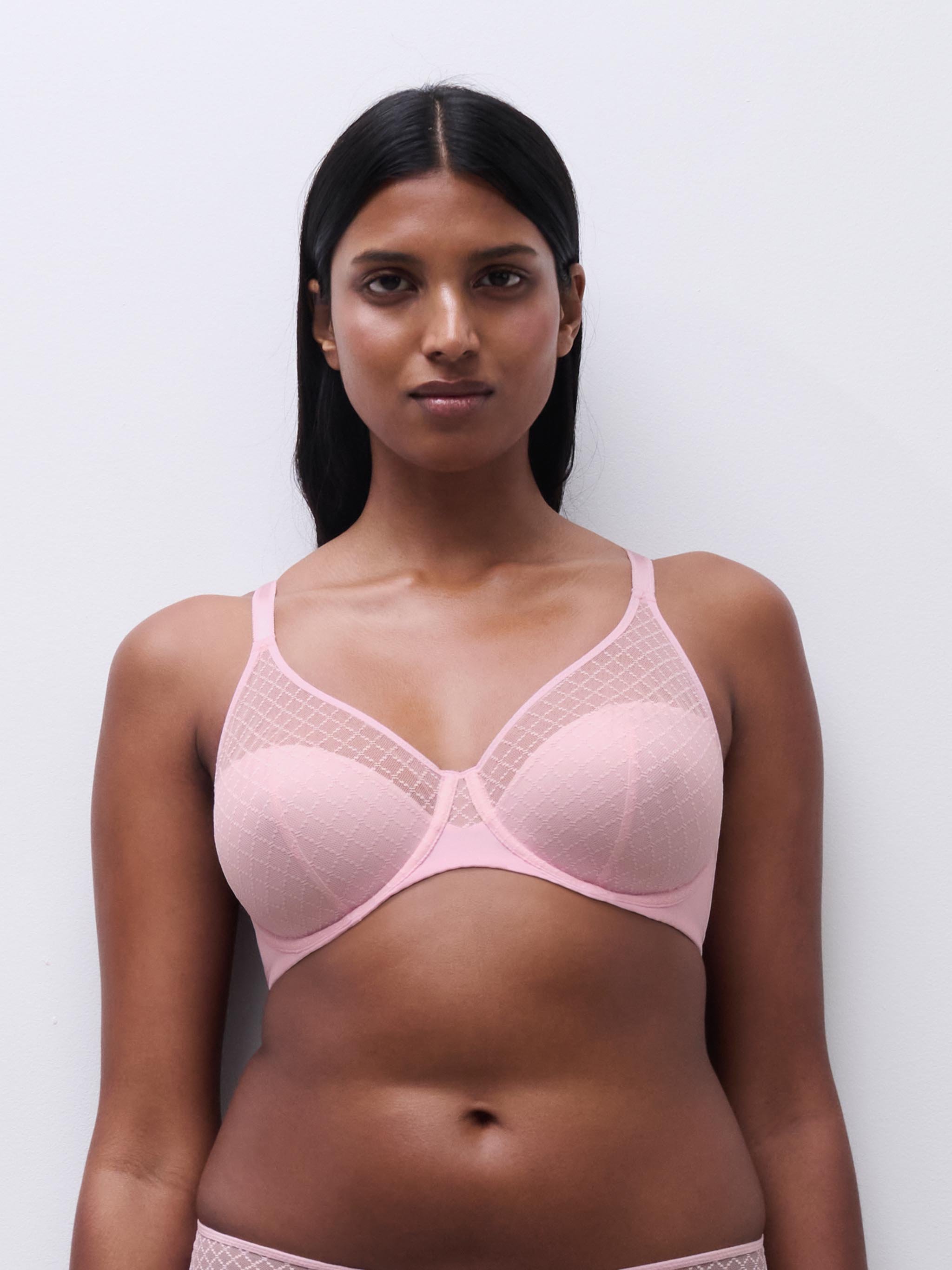 Moulded full-cup bra CHANTELLE