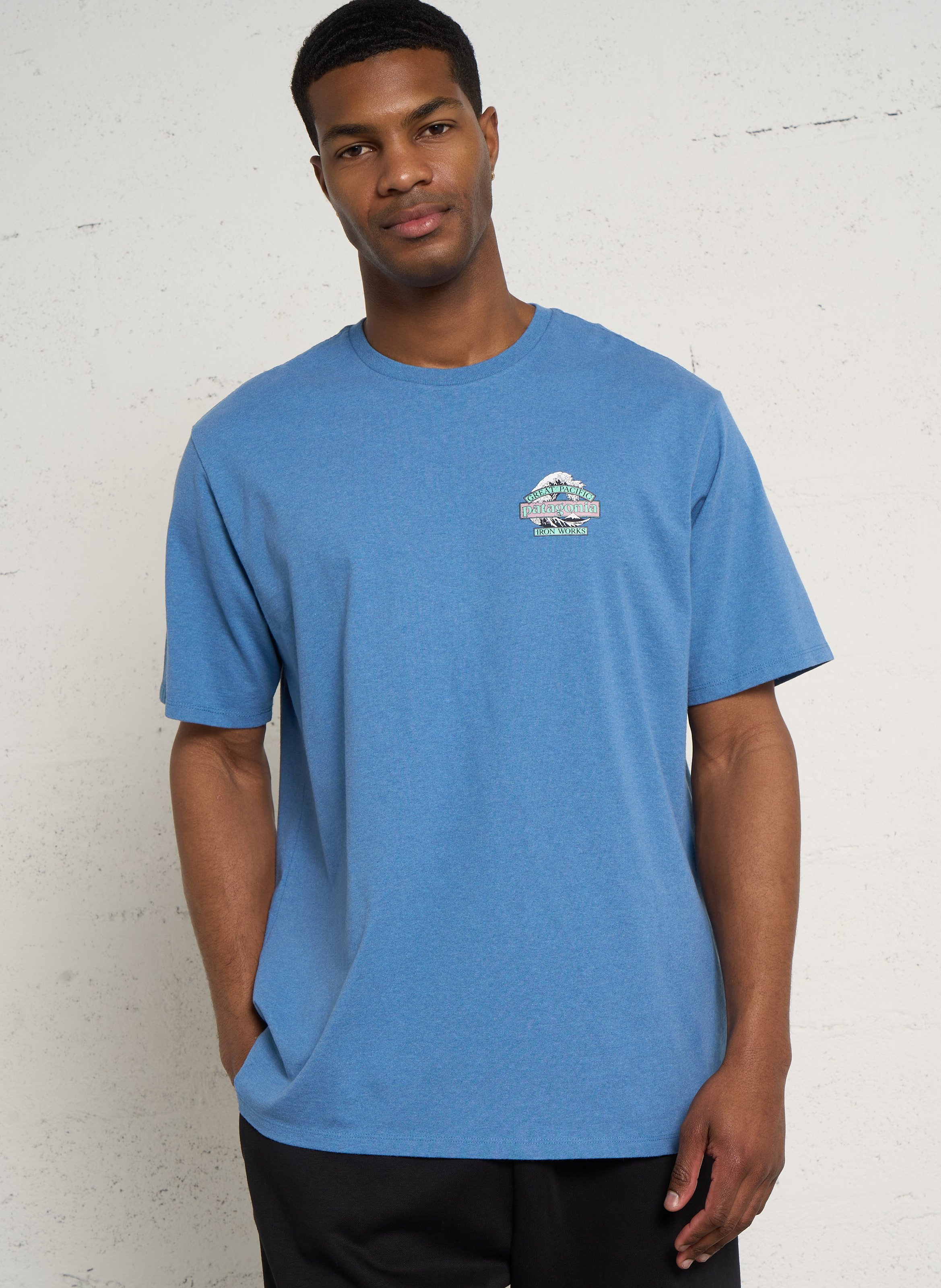 Gerade geschnittenes Rundhals-T-Shirt aus recyceltem Baumwoll-Mix PATAGONIA Blau