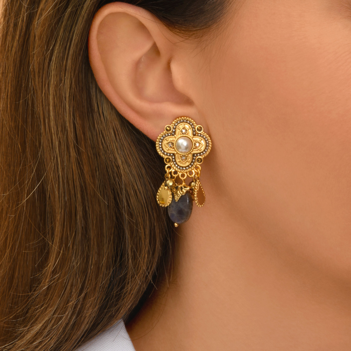 Earrings clips Positano labradorite and pearly cabochon SATELLITE PARIS Grey